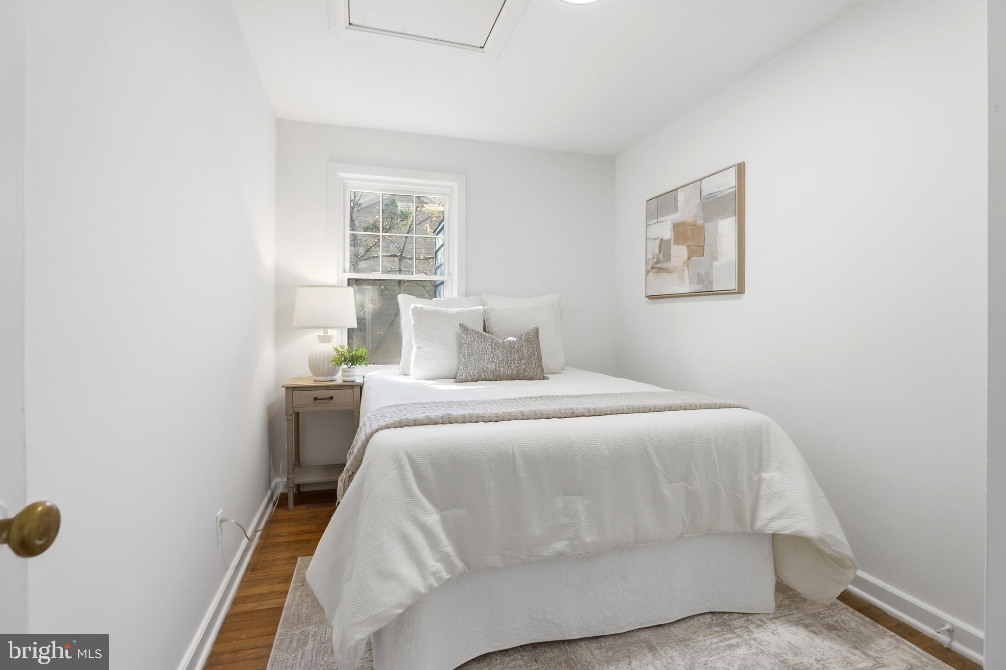 ROCKCREST - Residential