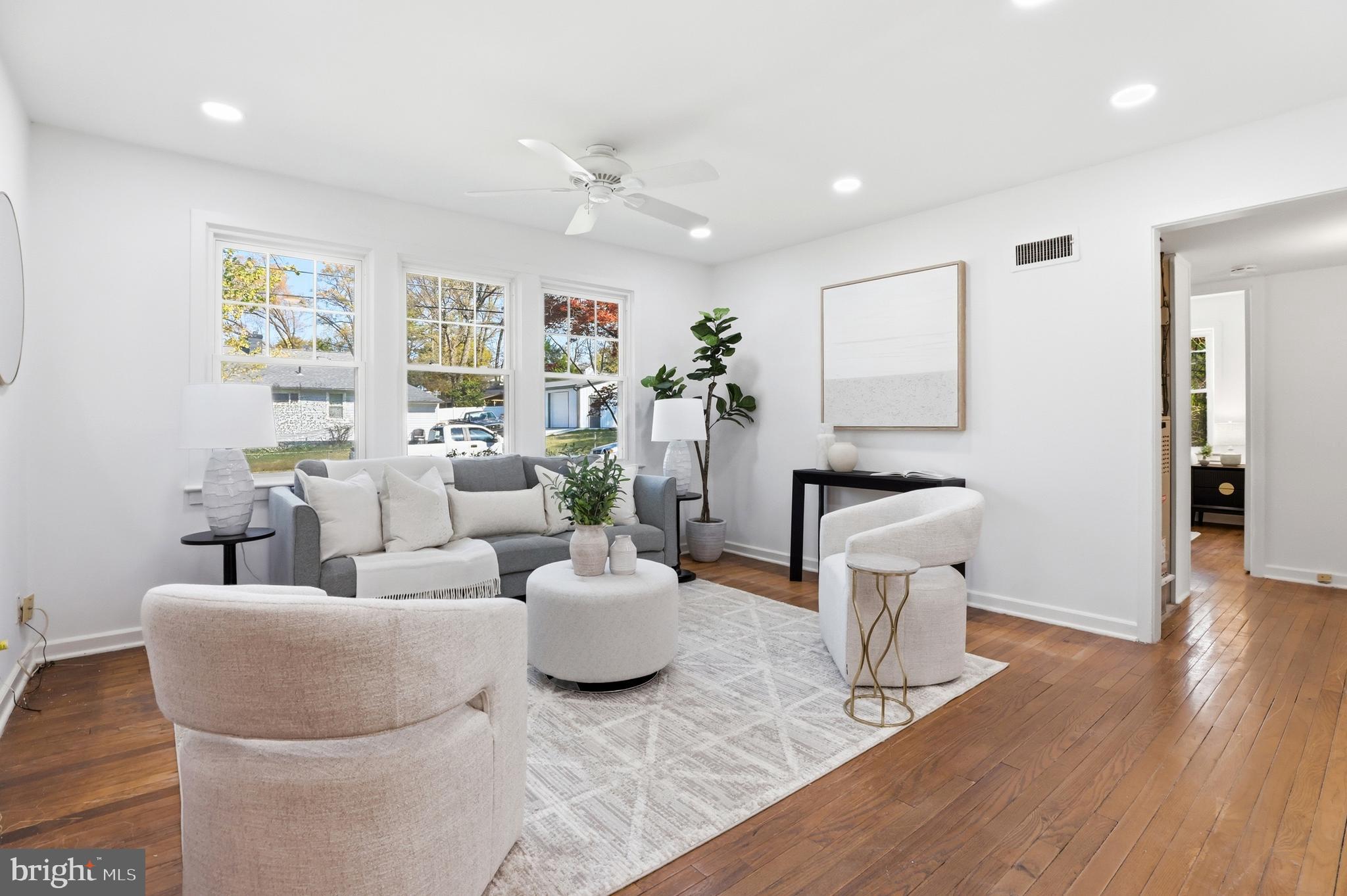 ROCKCREST - Residential