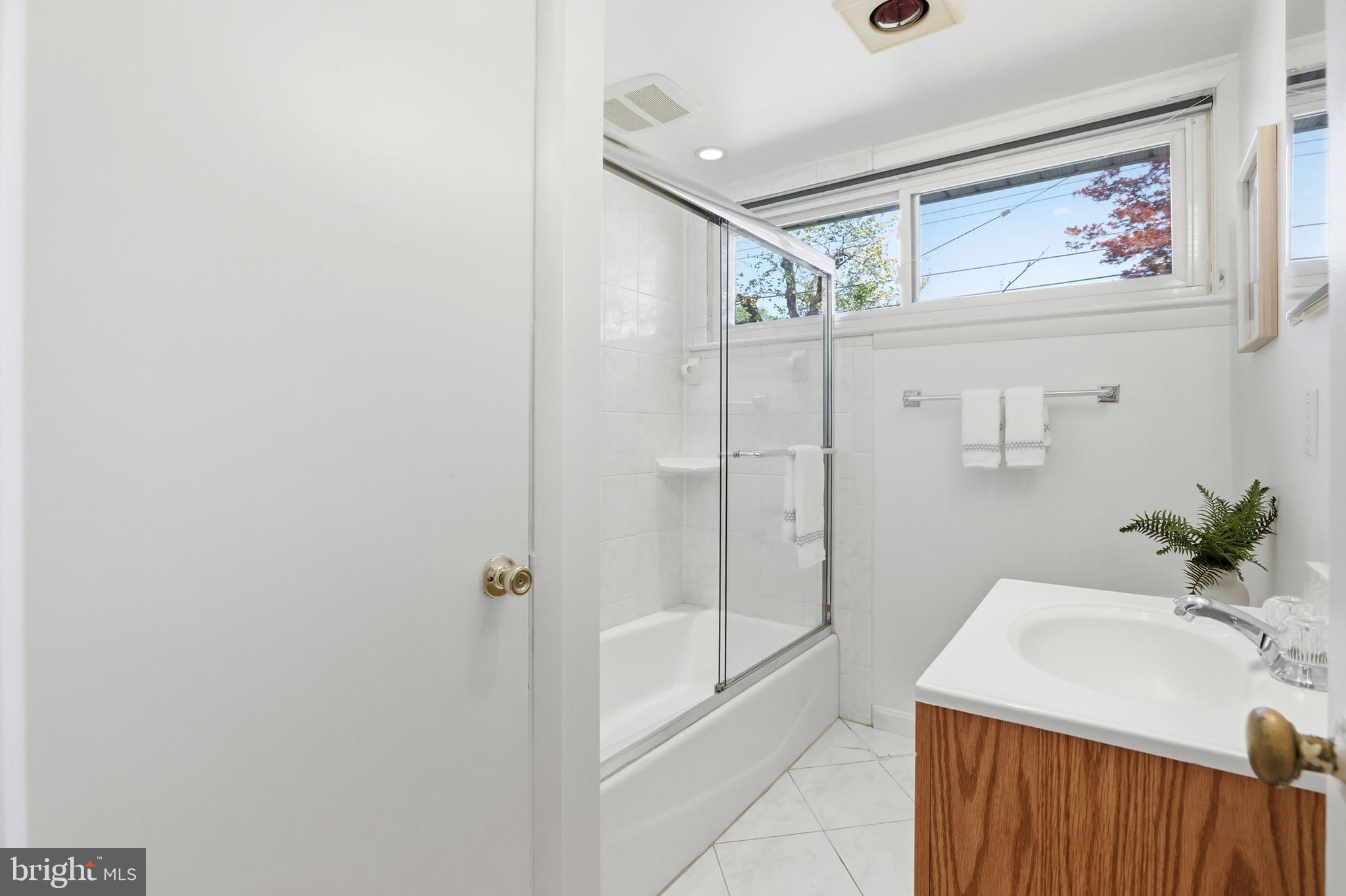 ROCKCREST - Residential