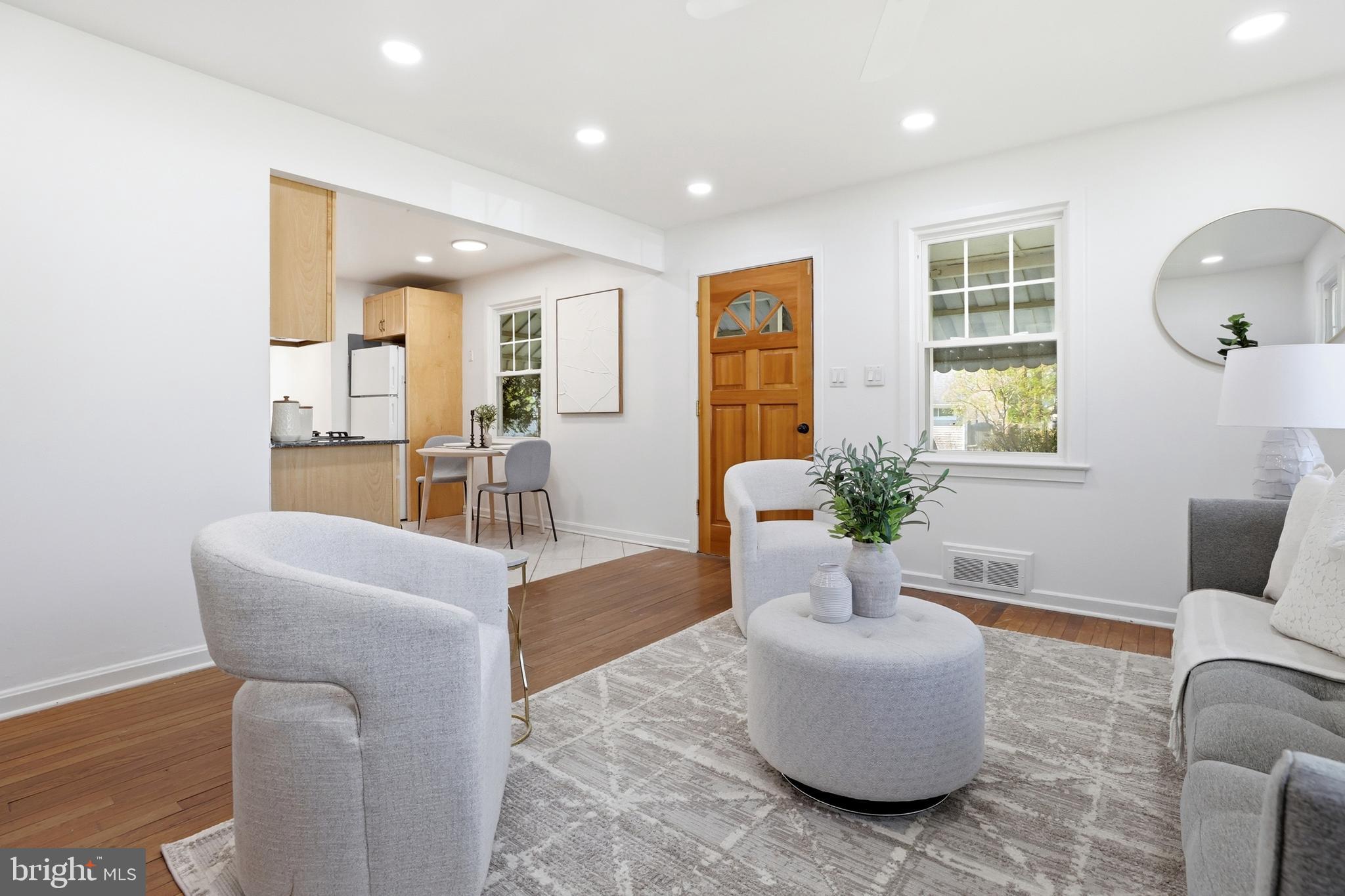 ROCKCREST - Residential