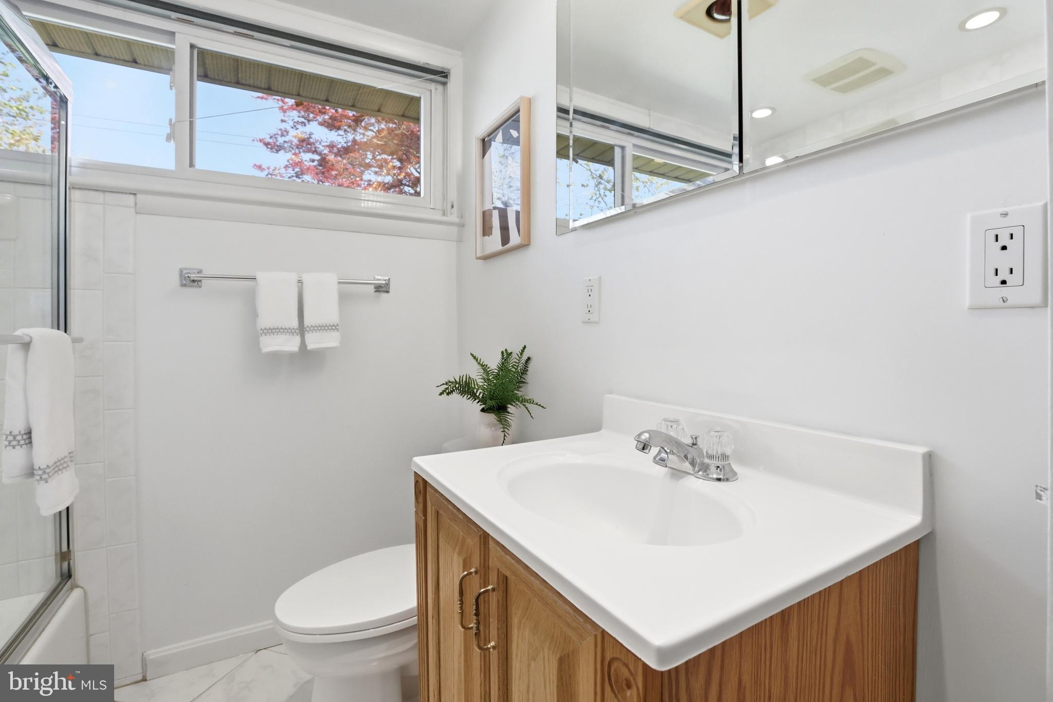 ROCKCREST - Residential