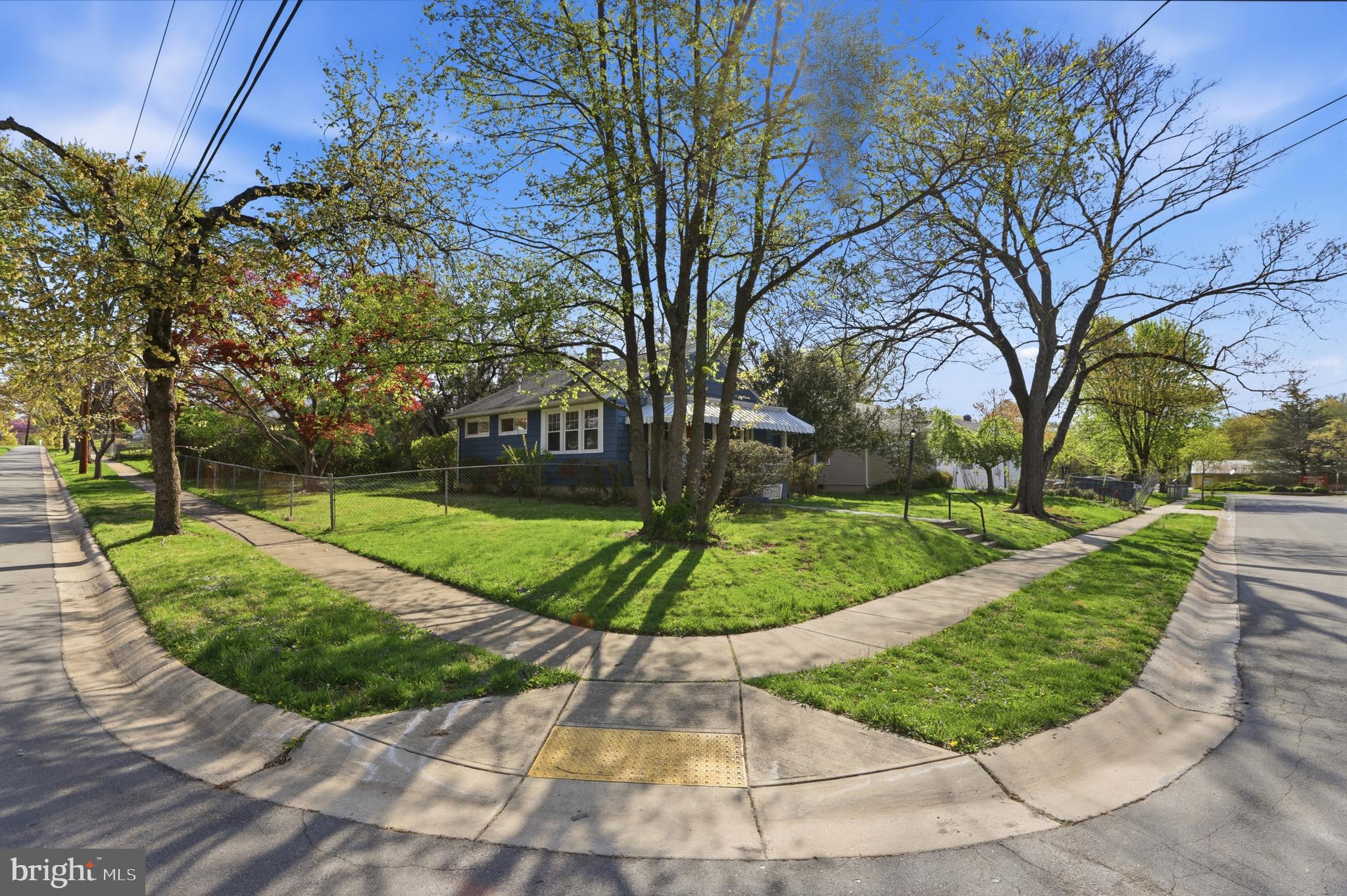 ROCKCREST - Residential