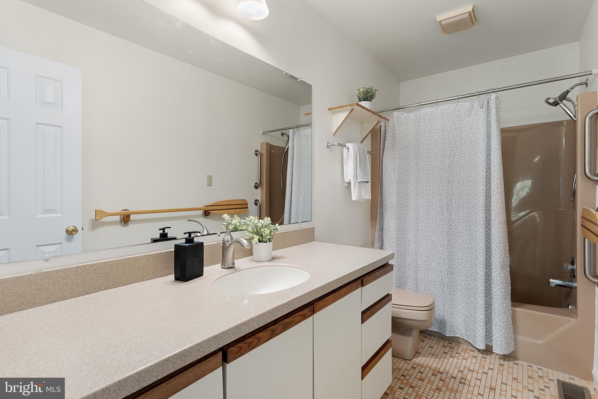 CHESAPEAKE RANCH ESTATES - Residential