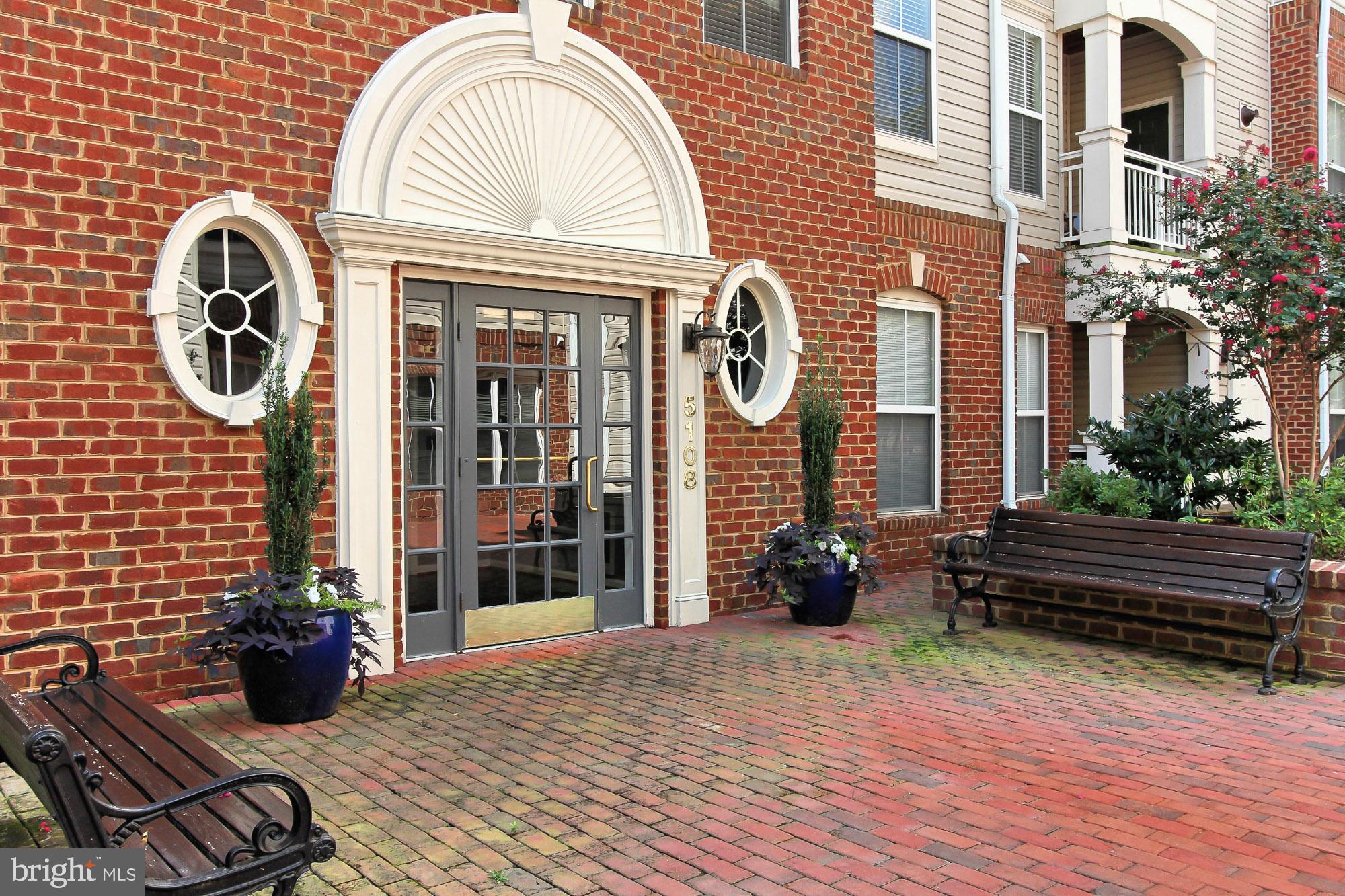 5108 DONOVAN DRIVE 303