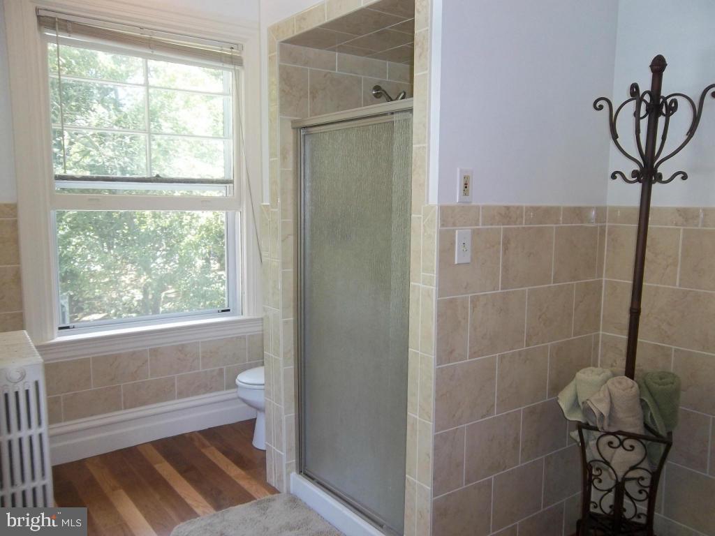 SCHOOL LANE HILLS - Residential