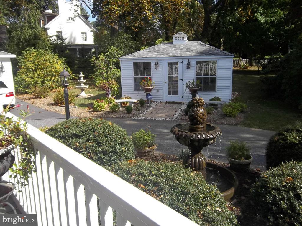 SCHOOL LANE HILLS - Residential