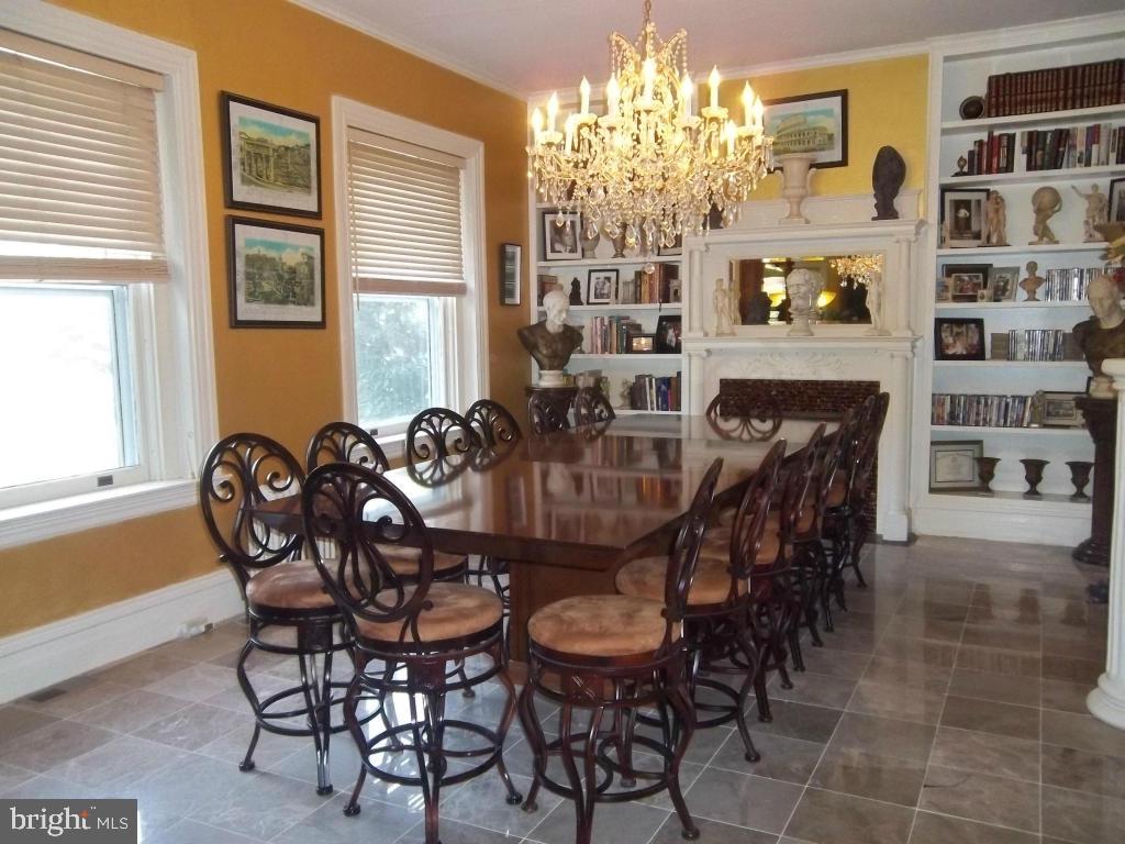 SCHOOL LANE HILLS - Residential