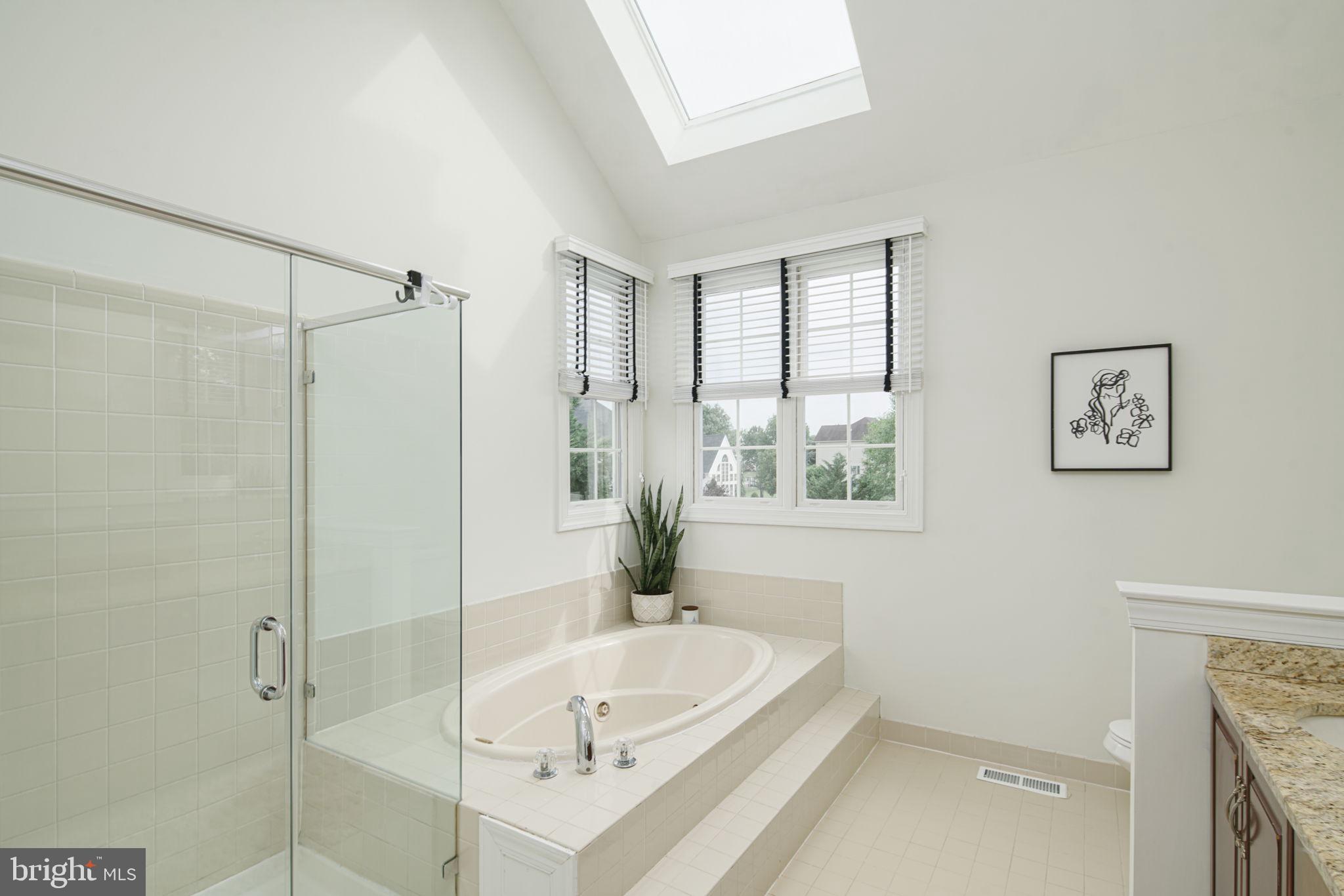 ESTS AT WARWICK L - Residential