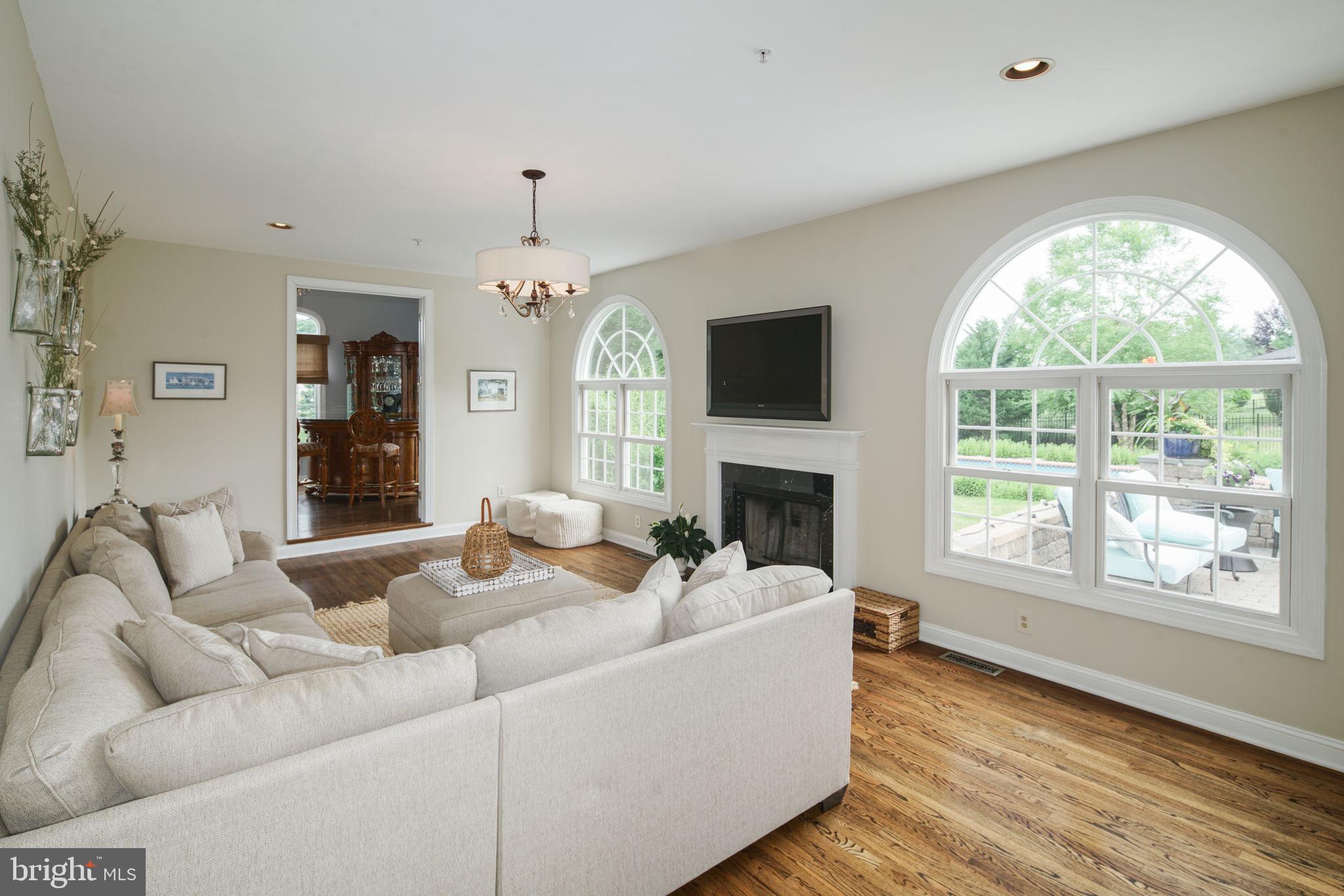 ESTS AT WARWICK L - Residential