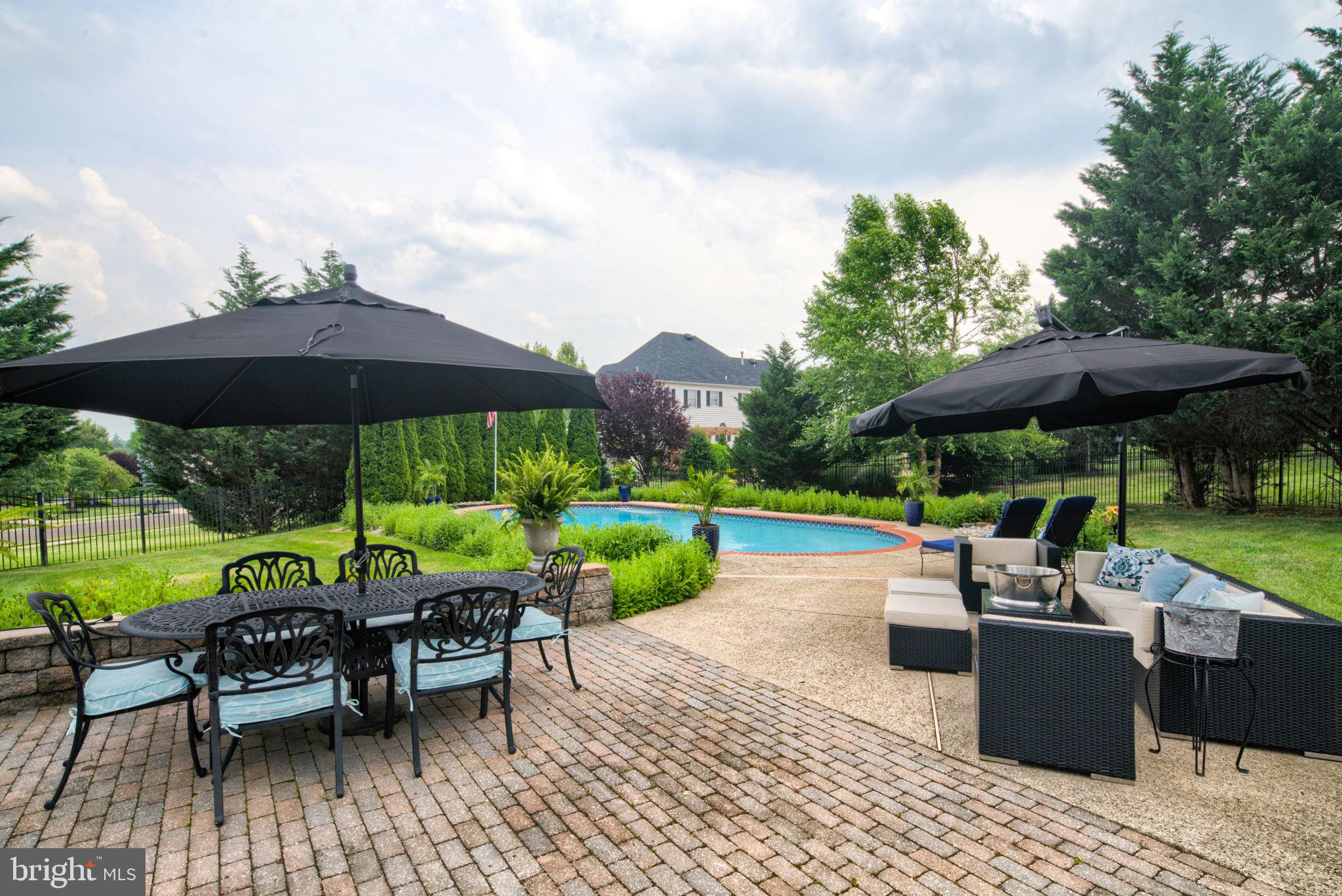 ESTS AT WARWICK L - Residential