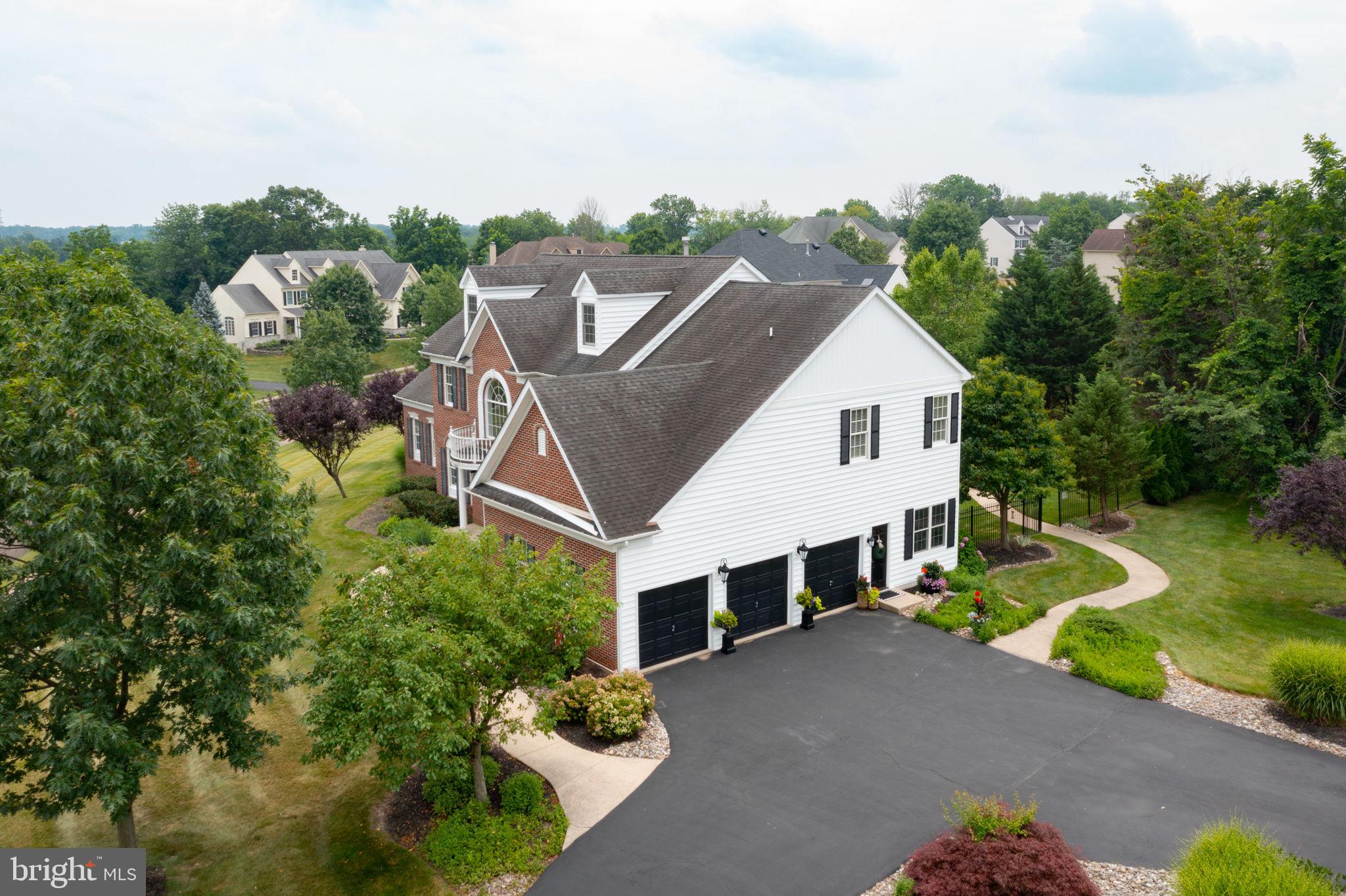 ESTS AT WARWICK L - Residential