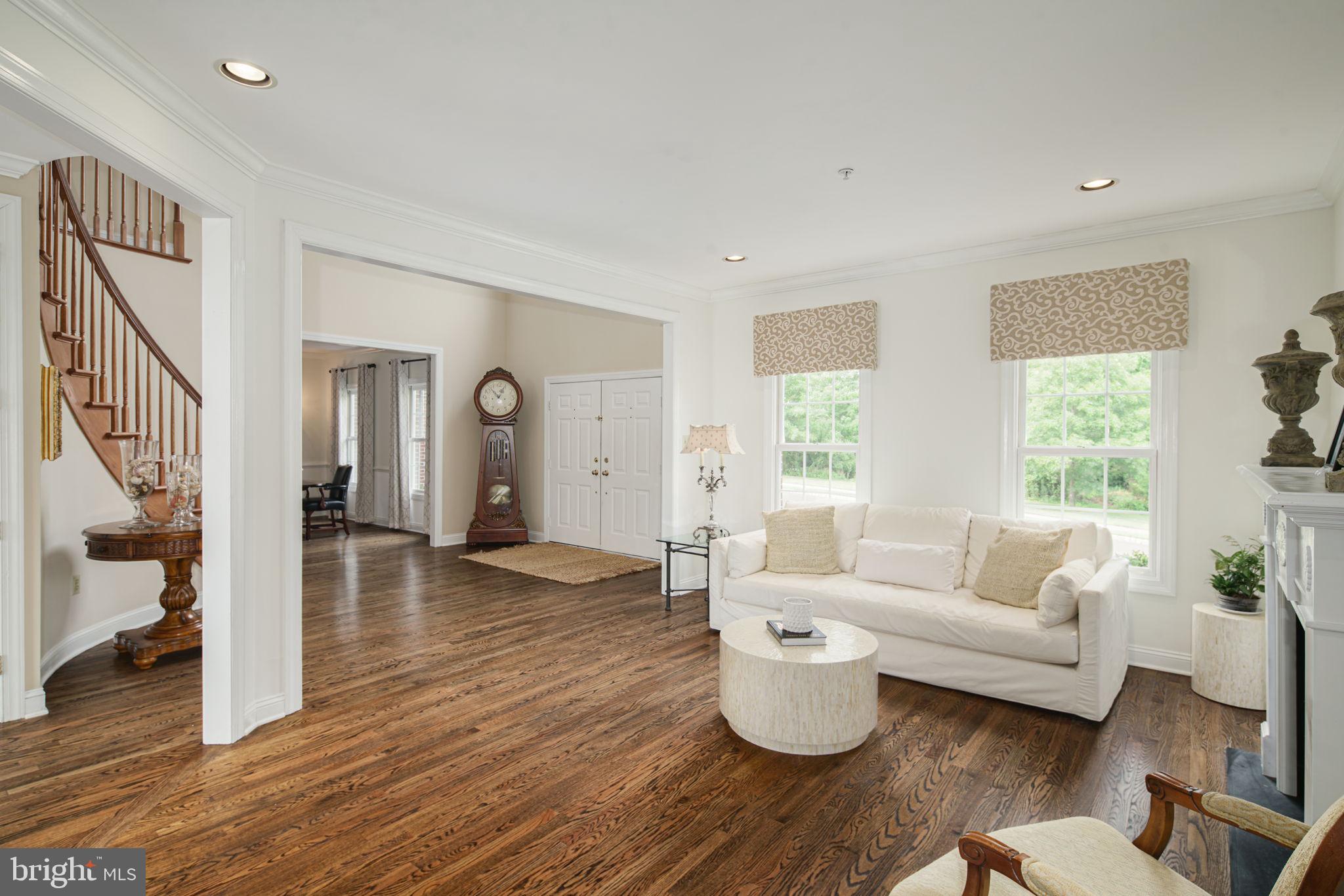 ESTS AT WARWICK L - Residential