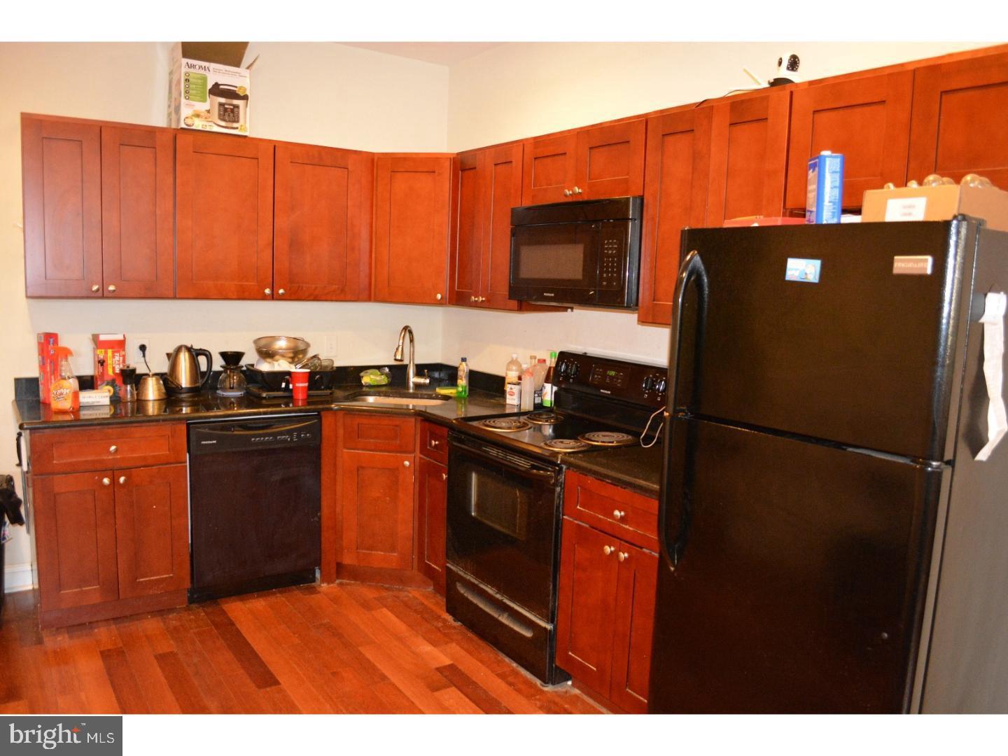 TEMPLE UNIVERSITY - Residential Lease