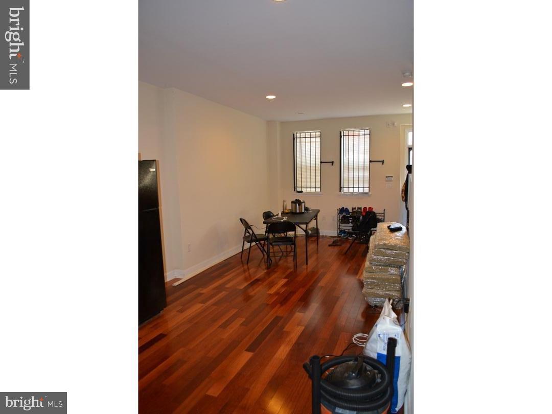 TEMPLE UNIVERSITY - Residential Lease