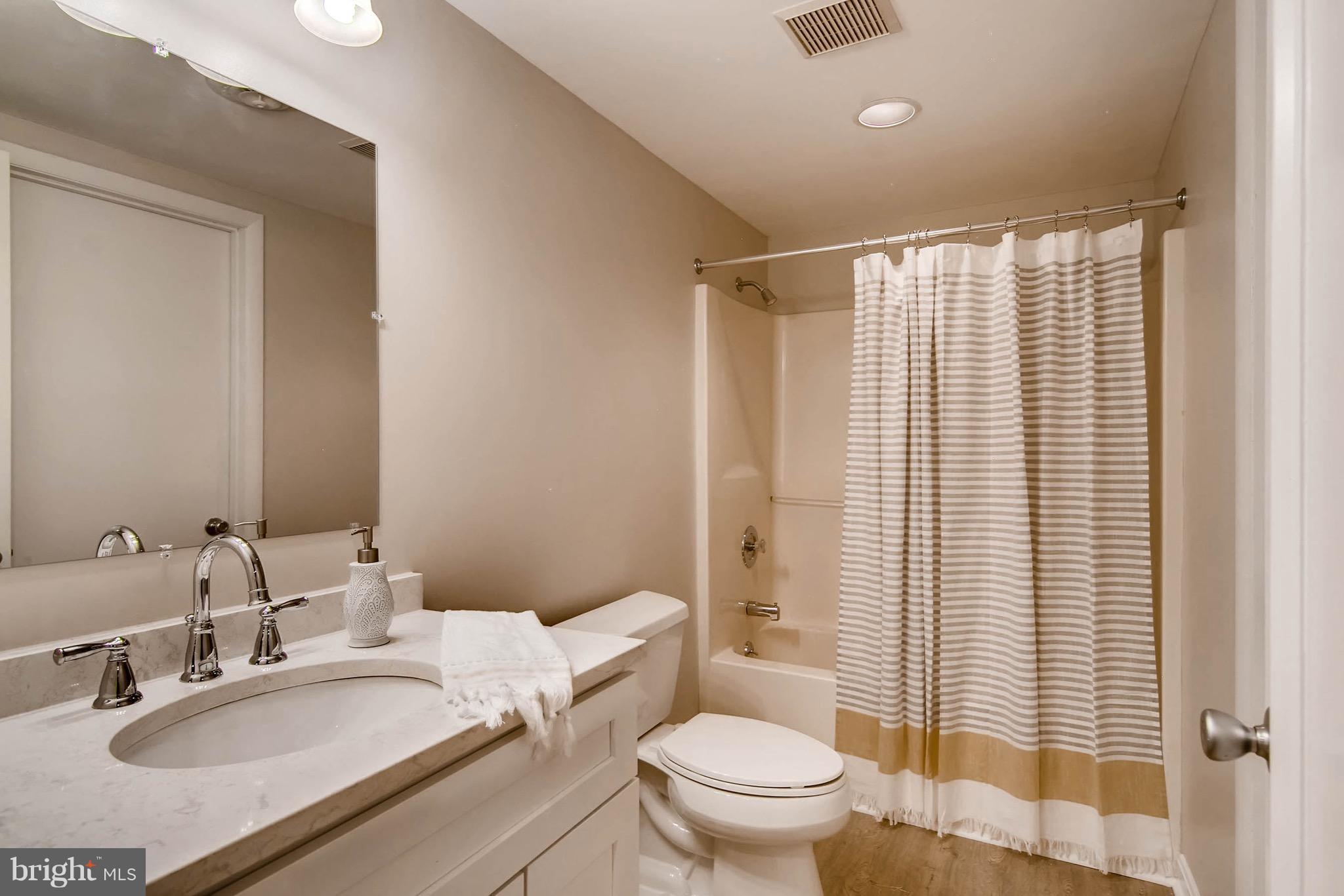 HERITAGE HARBOUR - Residential