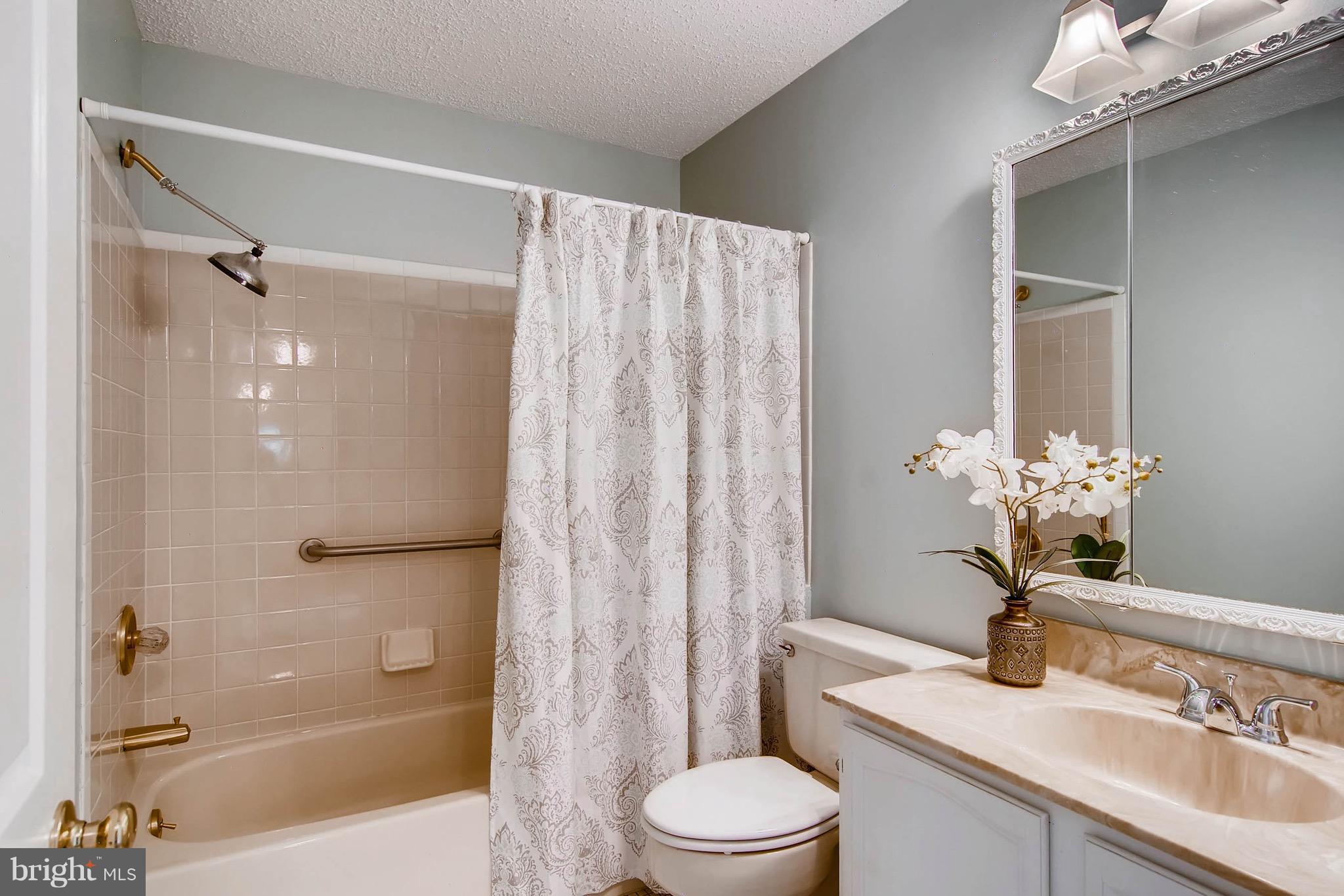 HERITAGE HARBOUR - Residential