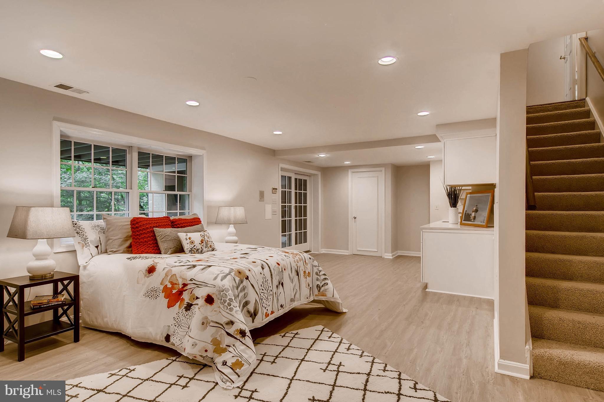 HERITAGE HARBOUR - Residential