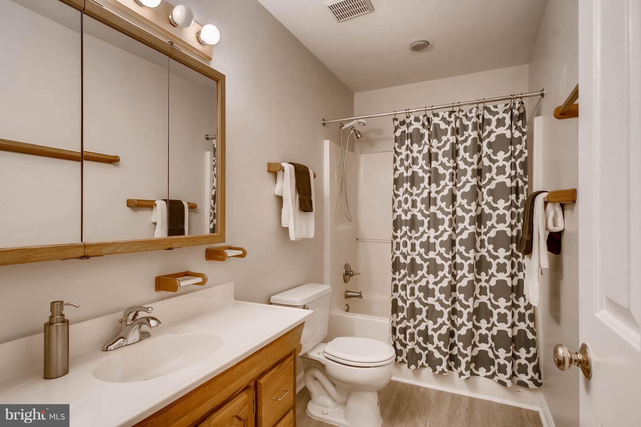 HERITAGE HARBOUR - Residential