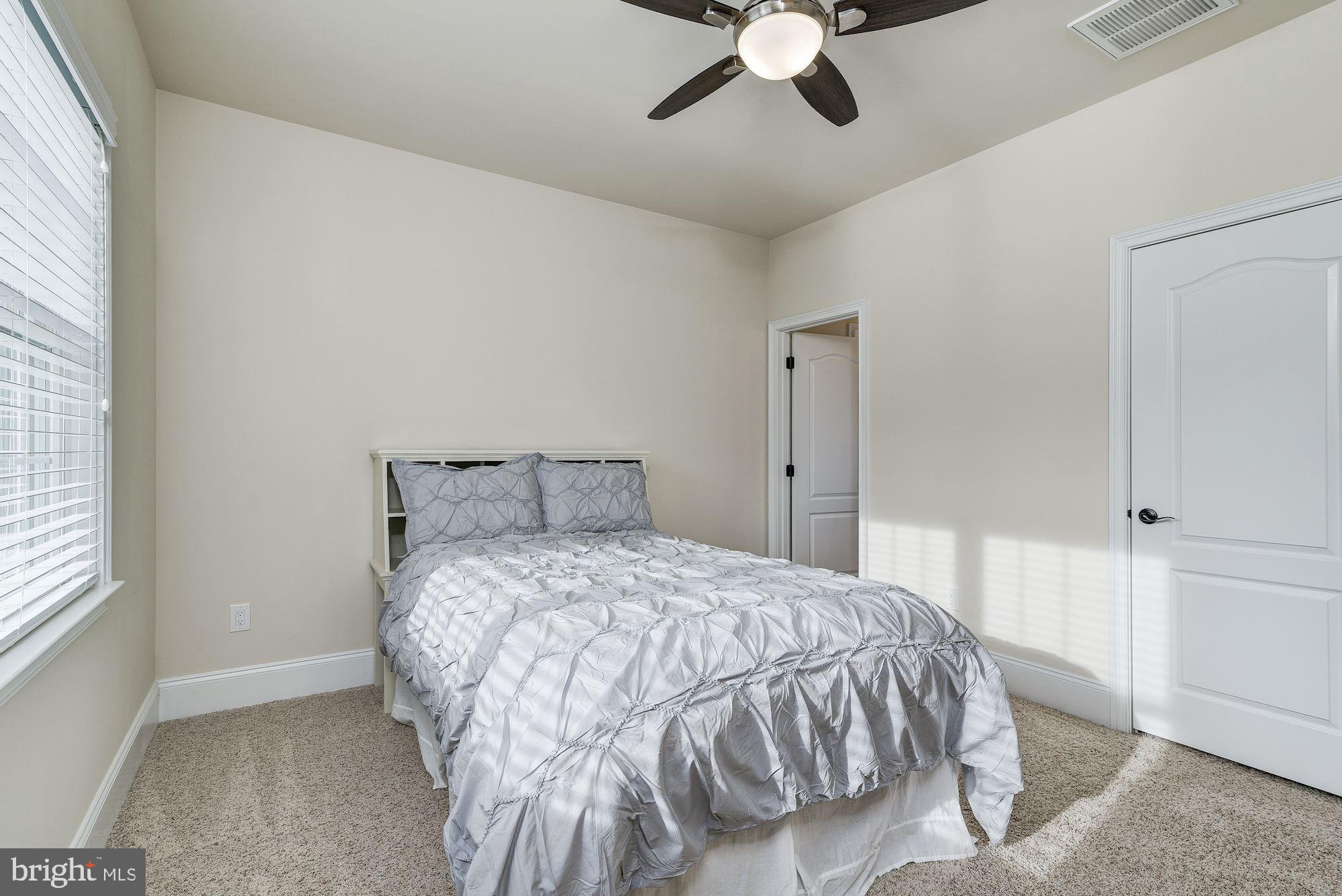 PATUXENT CHASE - Residential