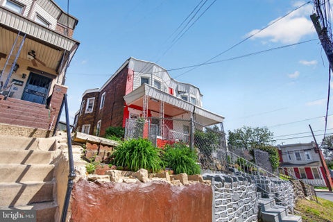 Photo of 335 S 6th Street, DARBY, PA 19023 (MLS # PADE2114970)