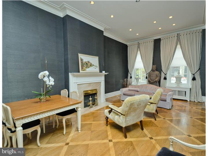 RITTENHOUSE SQUARE - Residential