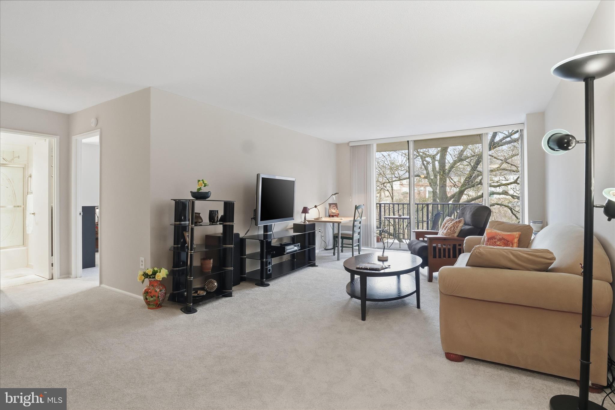 4600 S FOUR MILE RUN DRIVE 207