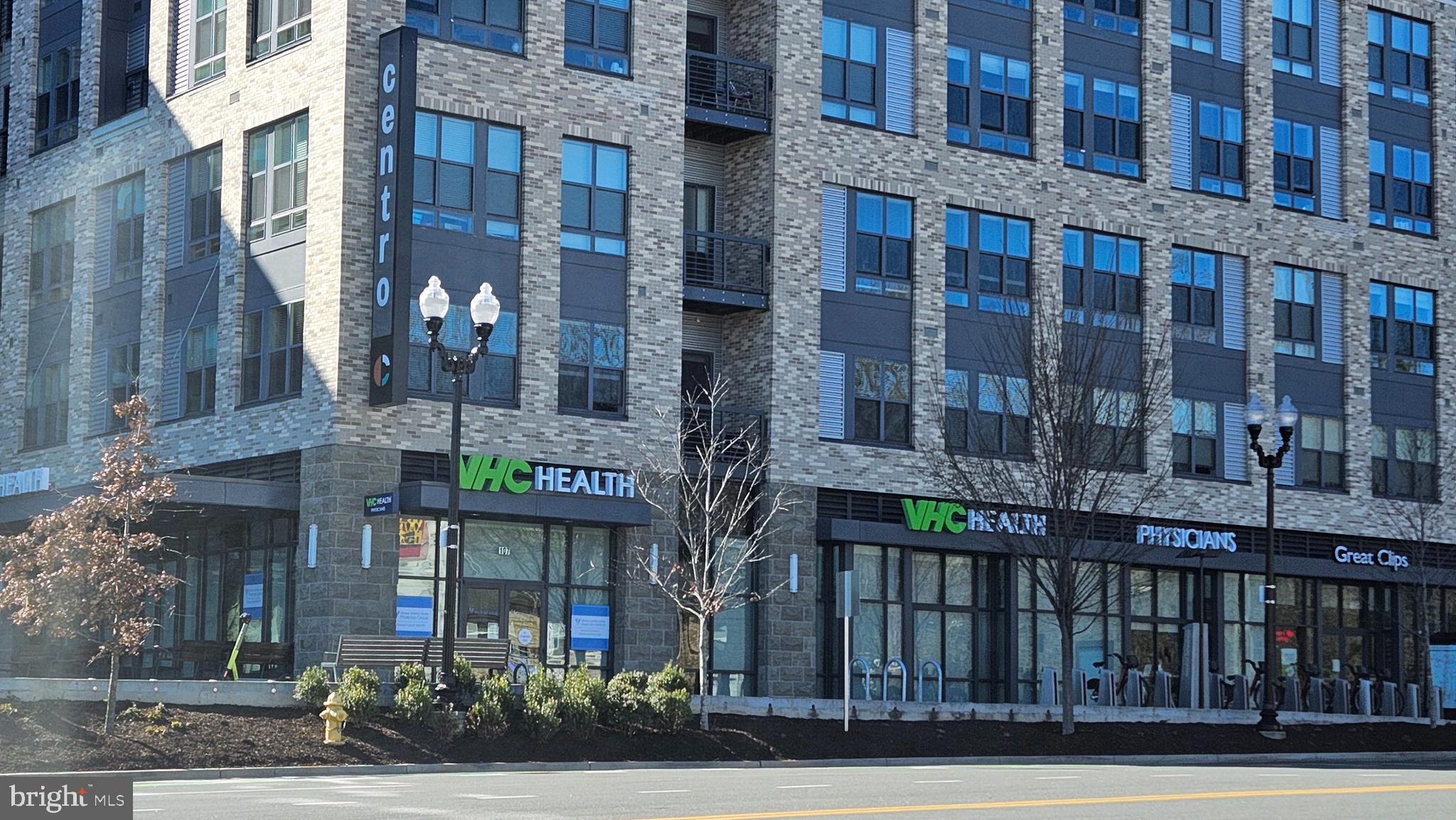 THE CARLTON - Residential