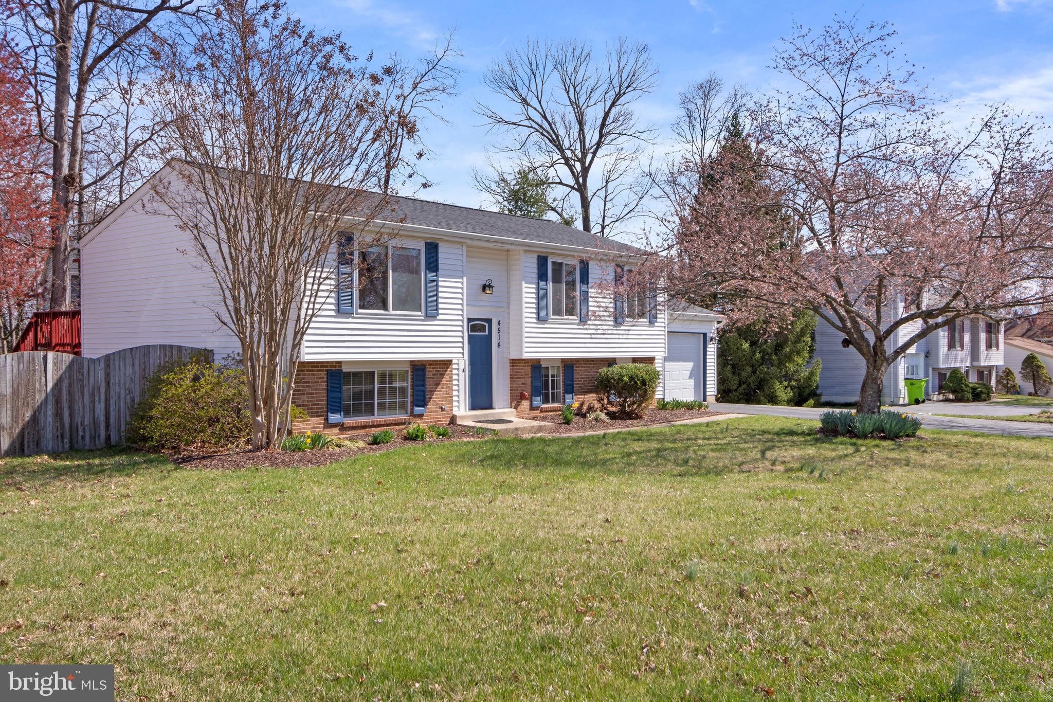 PLEASANT VALLEY - Residential Lease