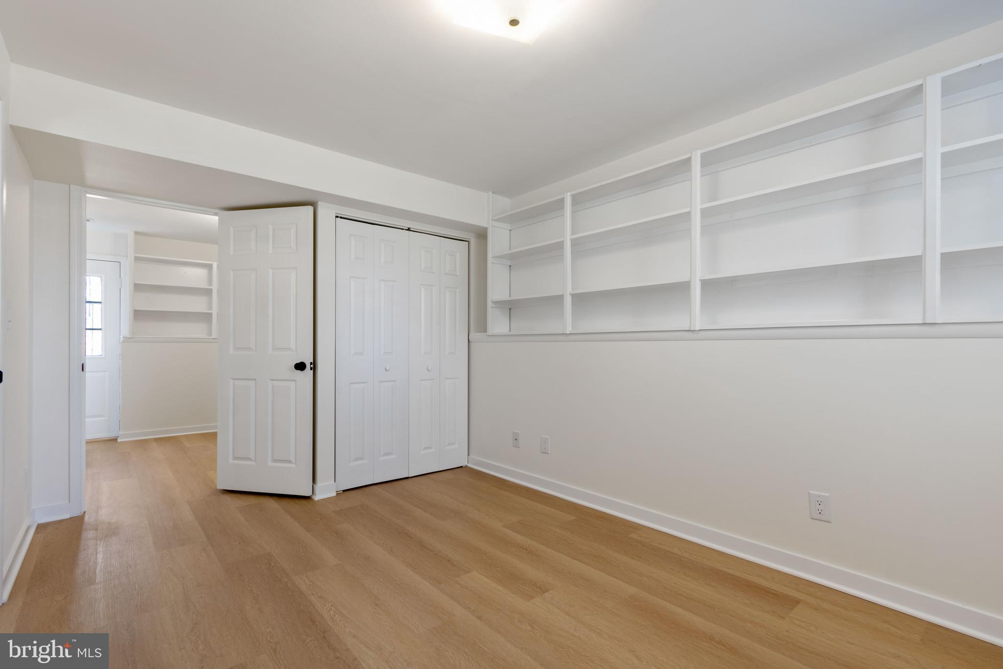 PLEASANT VALLEY - Residential Lease