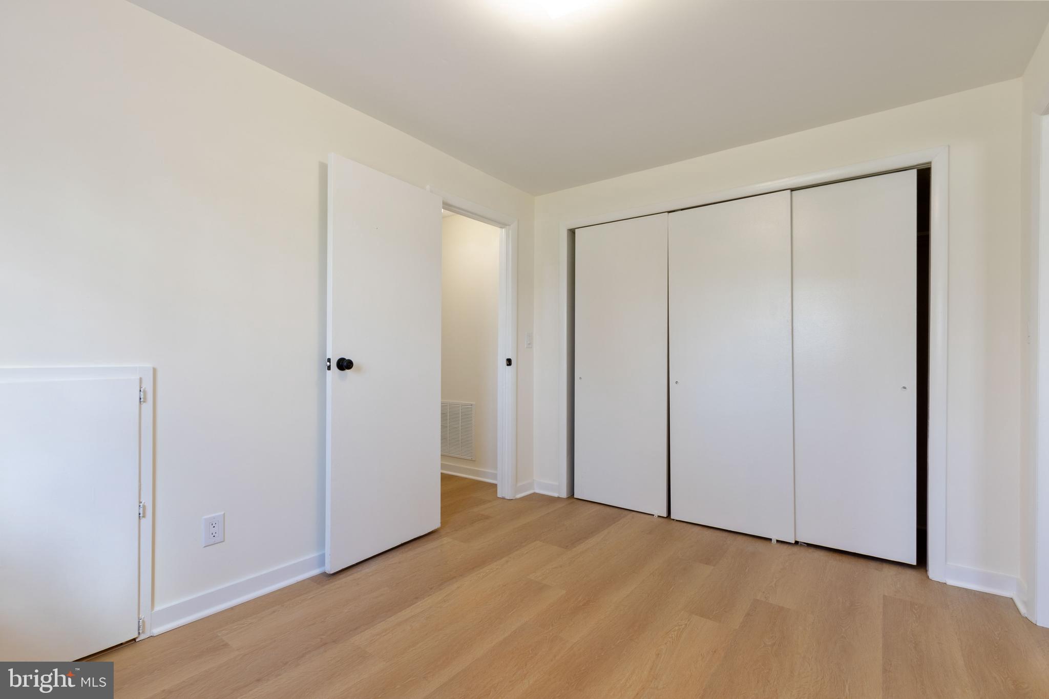 PLEASANT VALLEY - Residential Lease