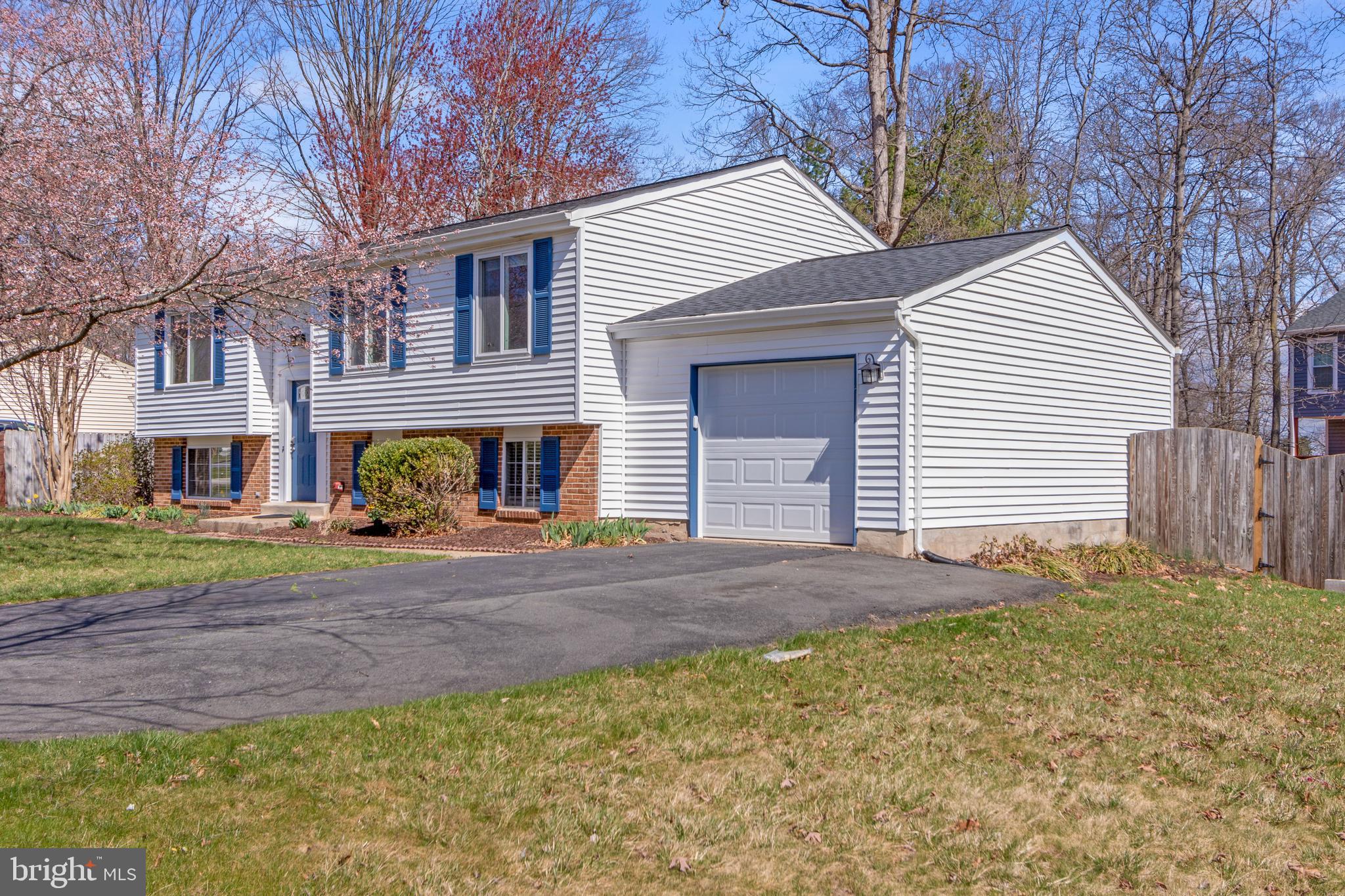 PLEASANT VALLEY - Residential Lease