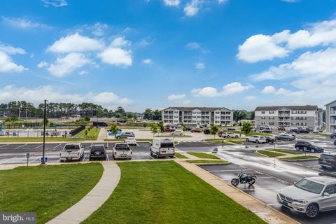 Condo For Sale - 33530 Old Salt Lane Ln #1208<br/> LEWES, DE 19958