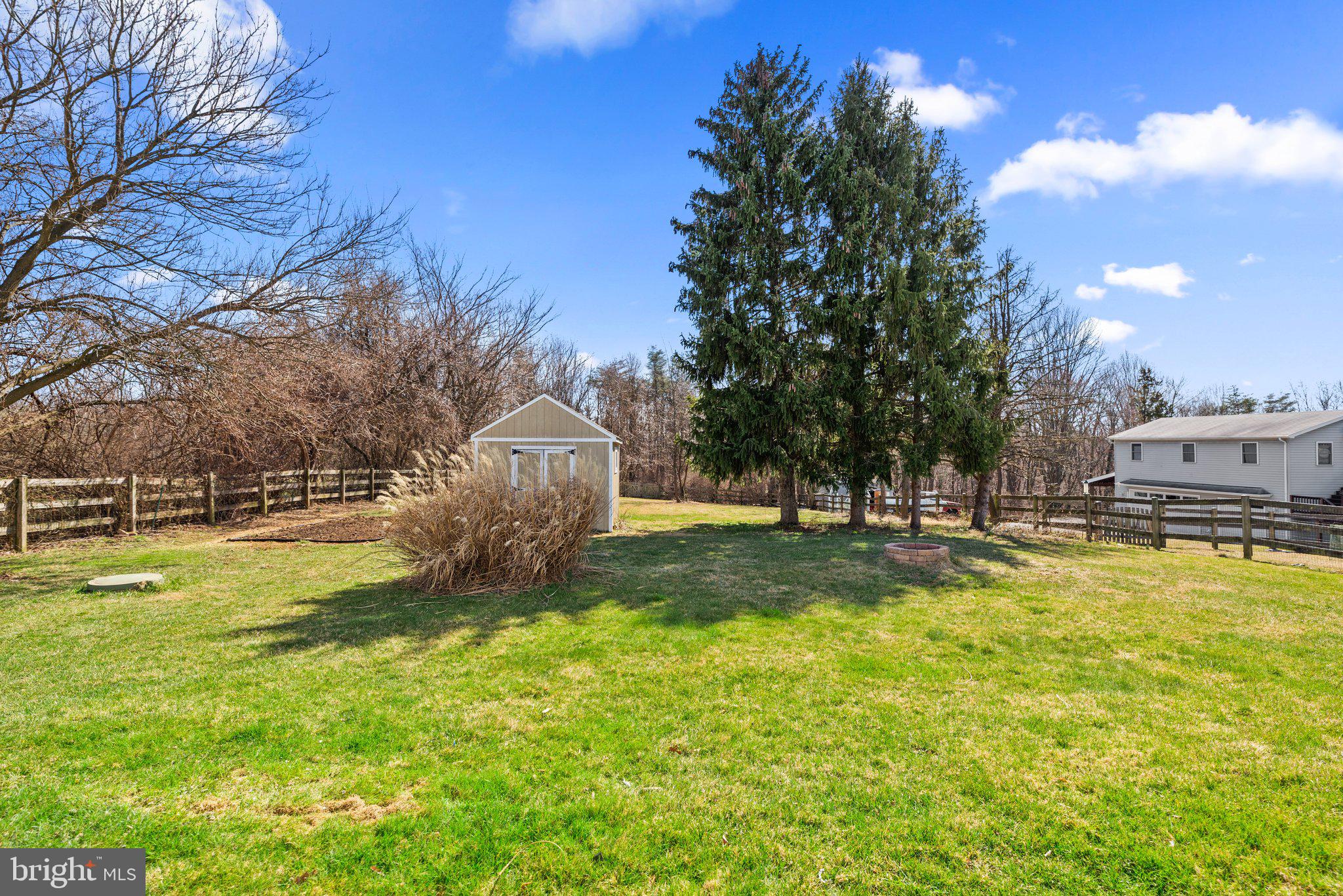 DAMASCUS OUTSIDE - Residential