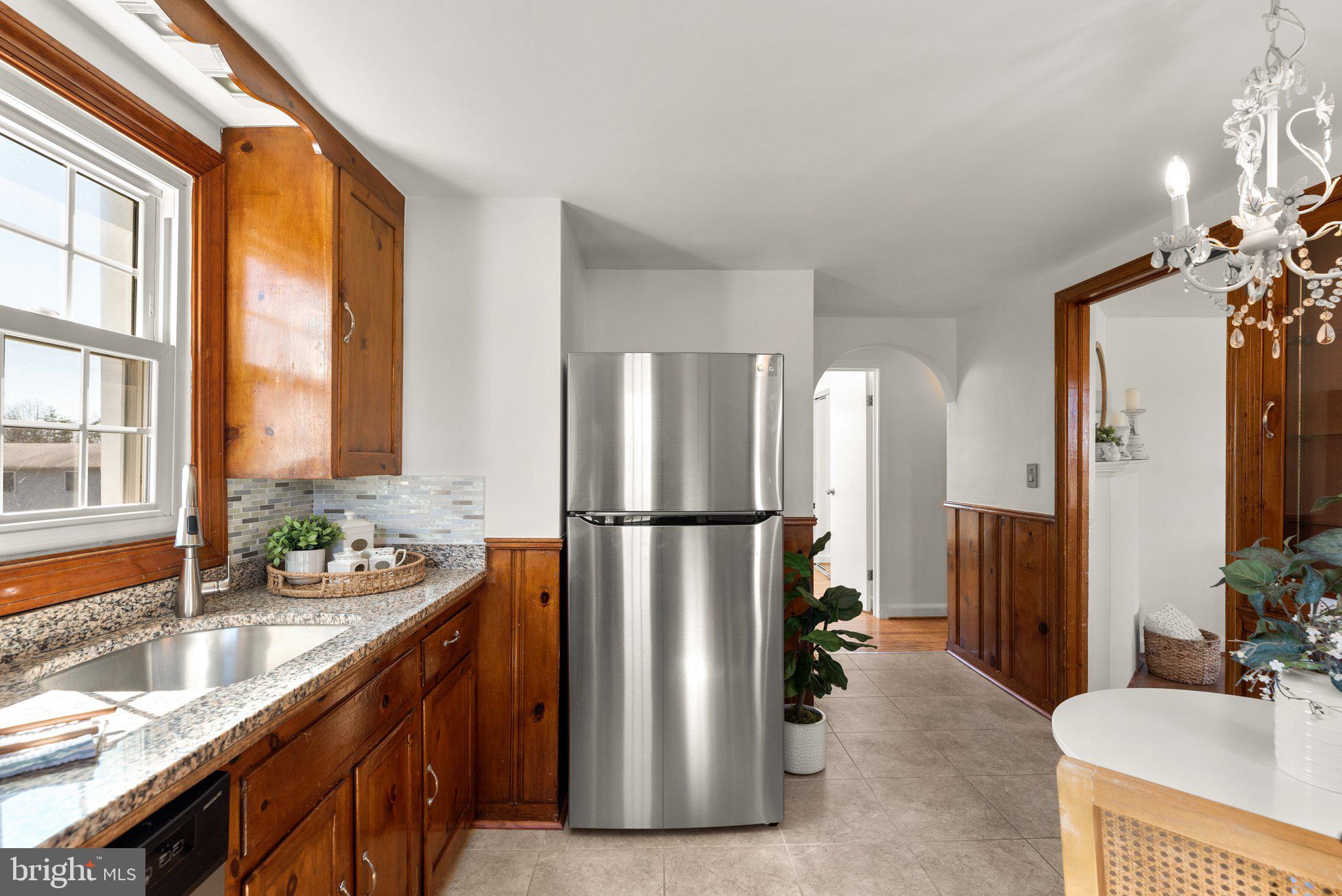 DAMASCUS OUTSIDE - Residential