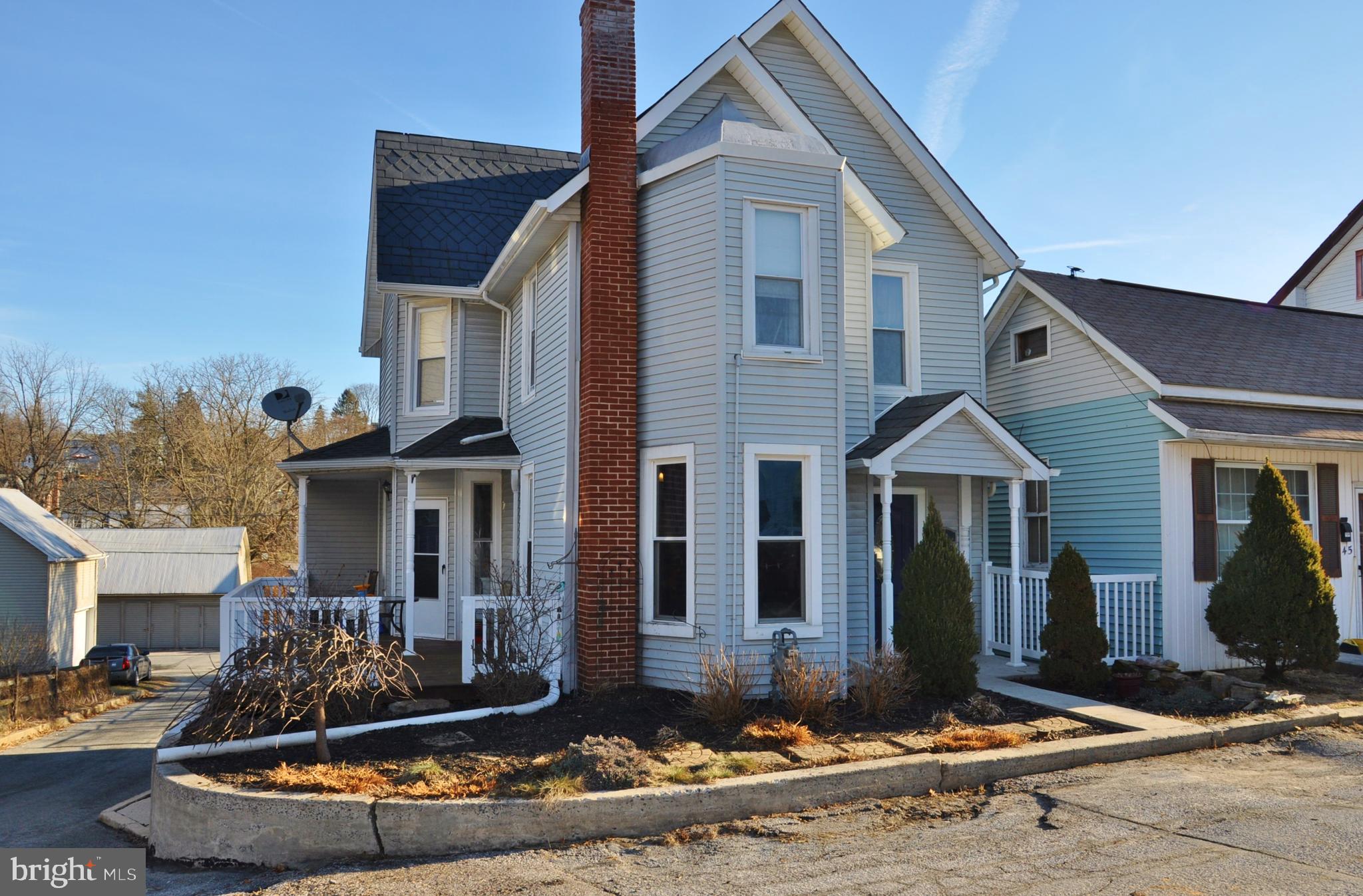 YOE BORO - Residential