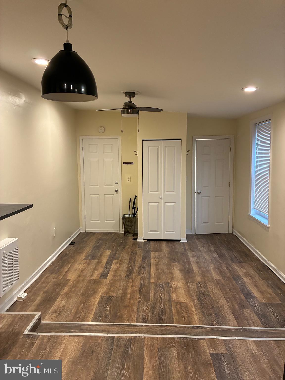 928 BELMONT AVENUE 2ND FL STUDIO