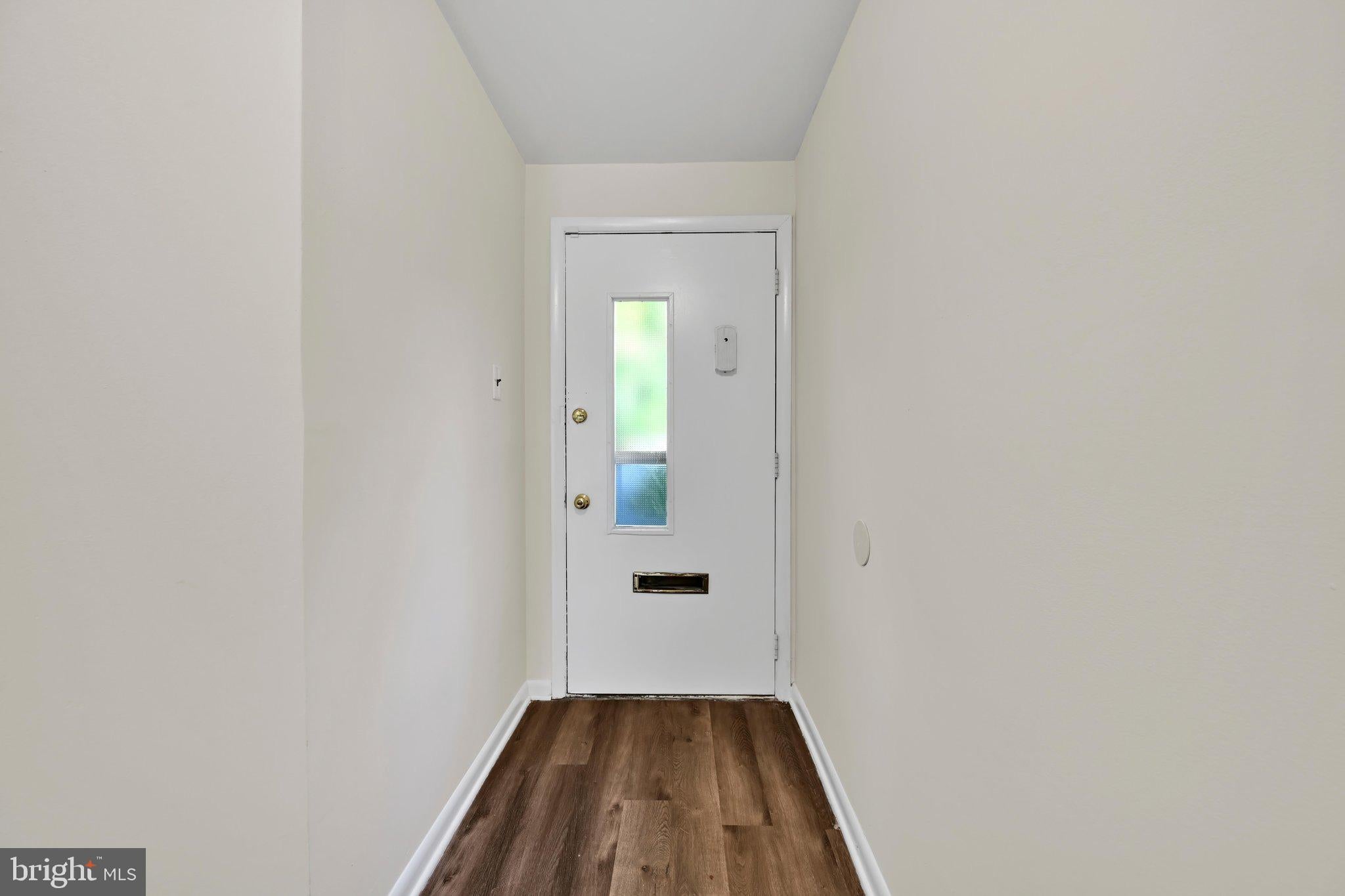 401 SUMMIT HOUSE