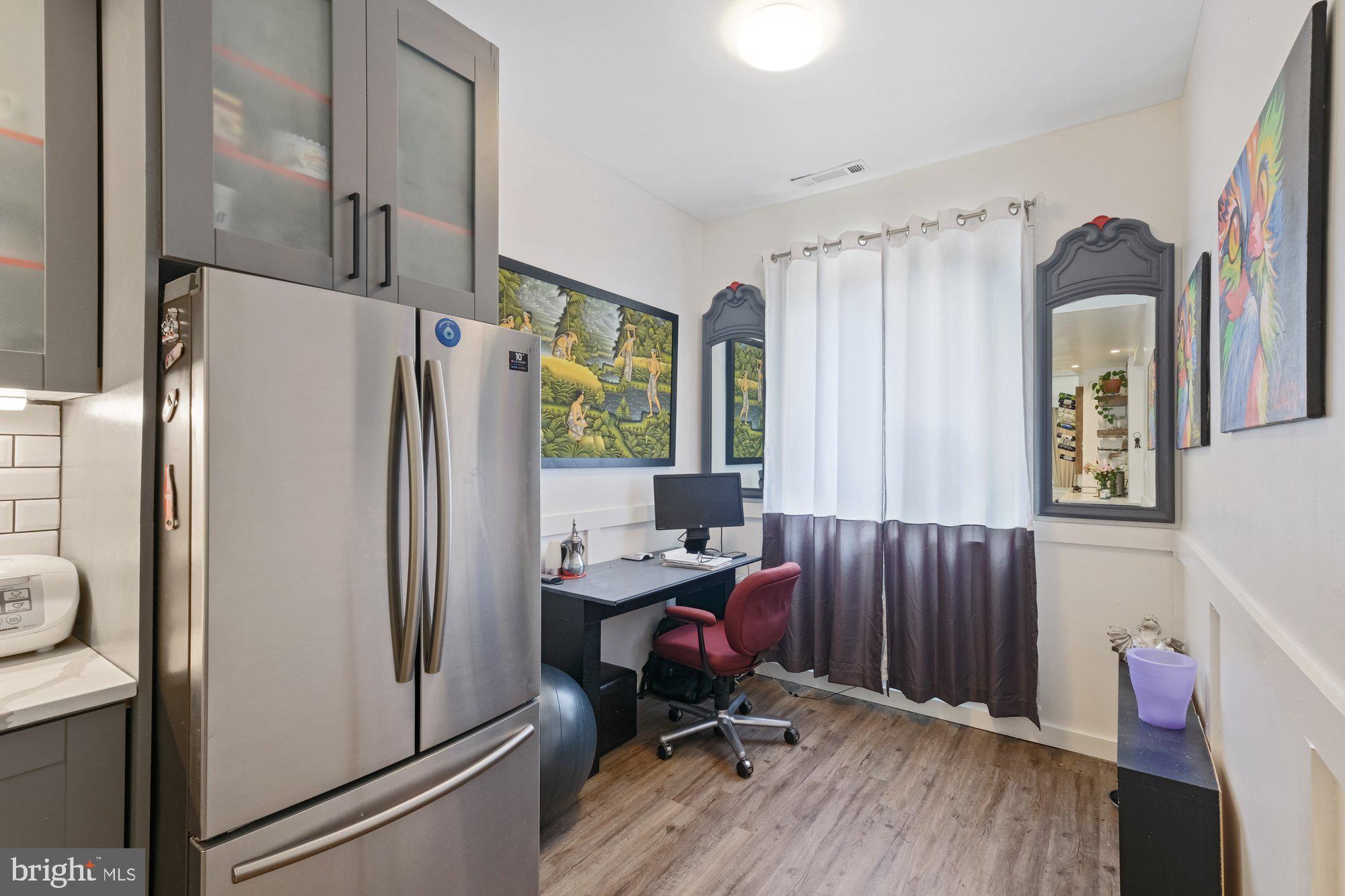 THOMAS CHOICE - Residential