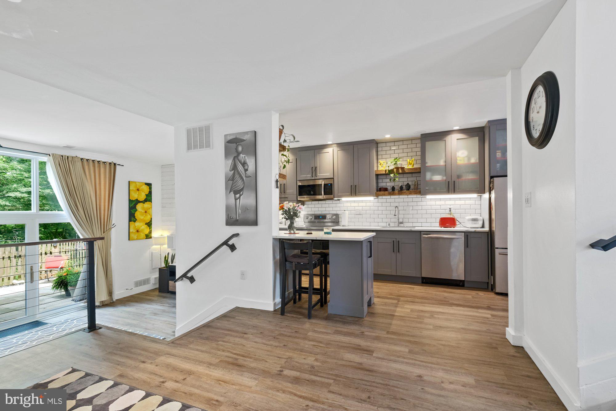 THOMAS CHOICE - Residential