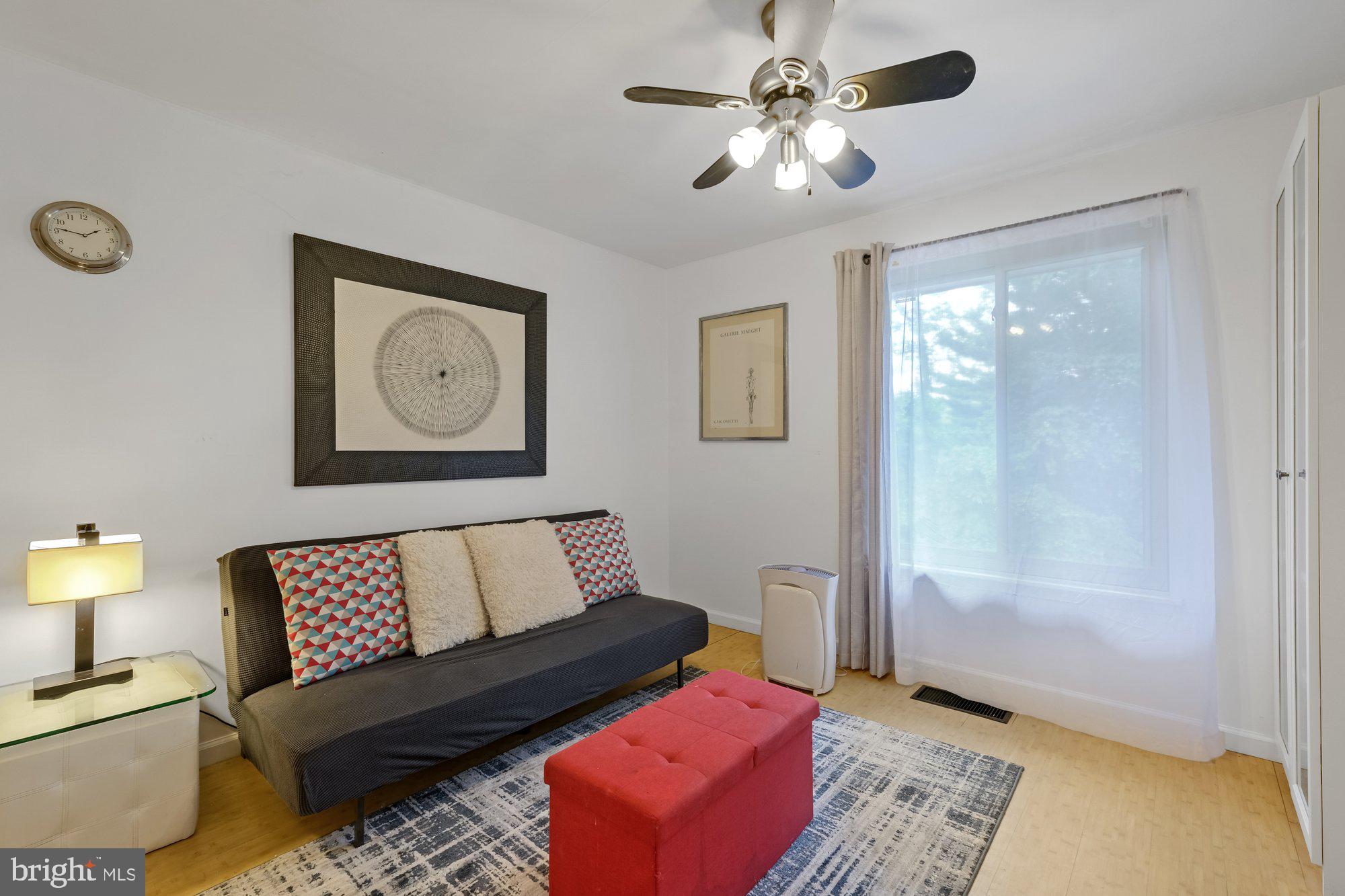 THOMAS CHOICE - Residential