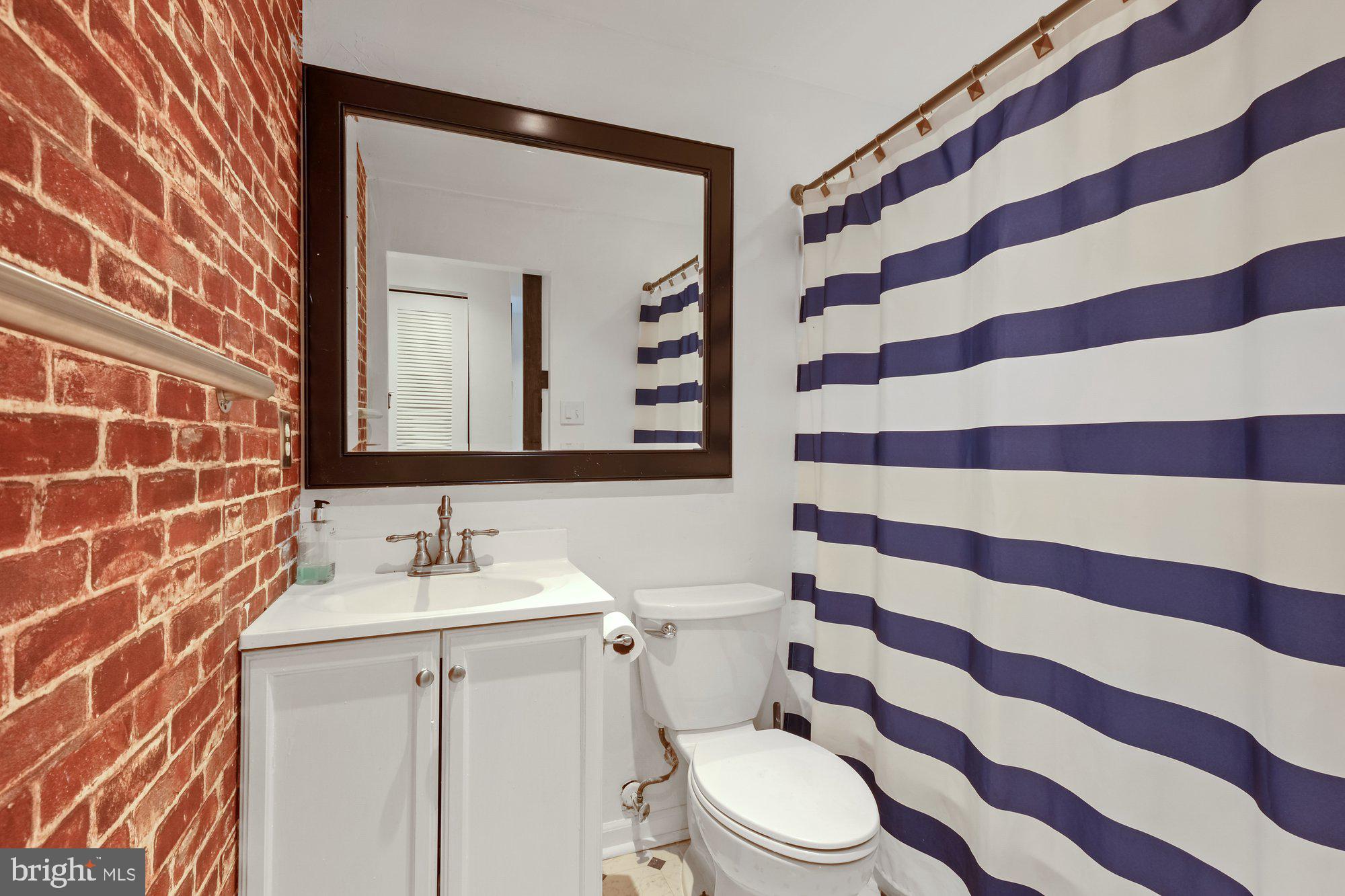 THOMAS CHOICE - Residential