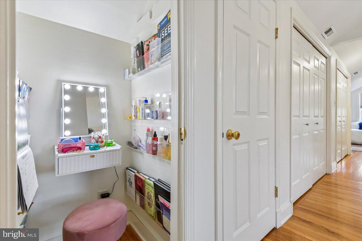 RUXTON - Residential