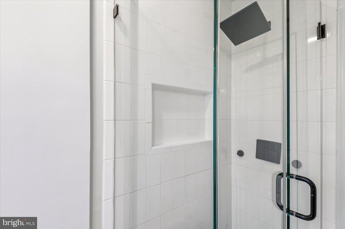 RUXTON - Residential