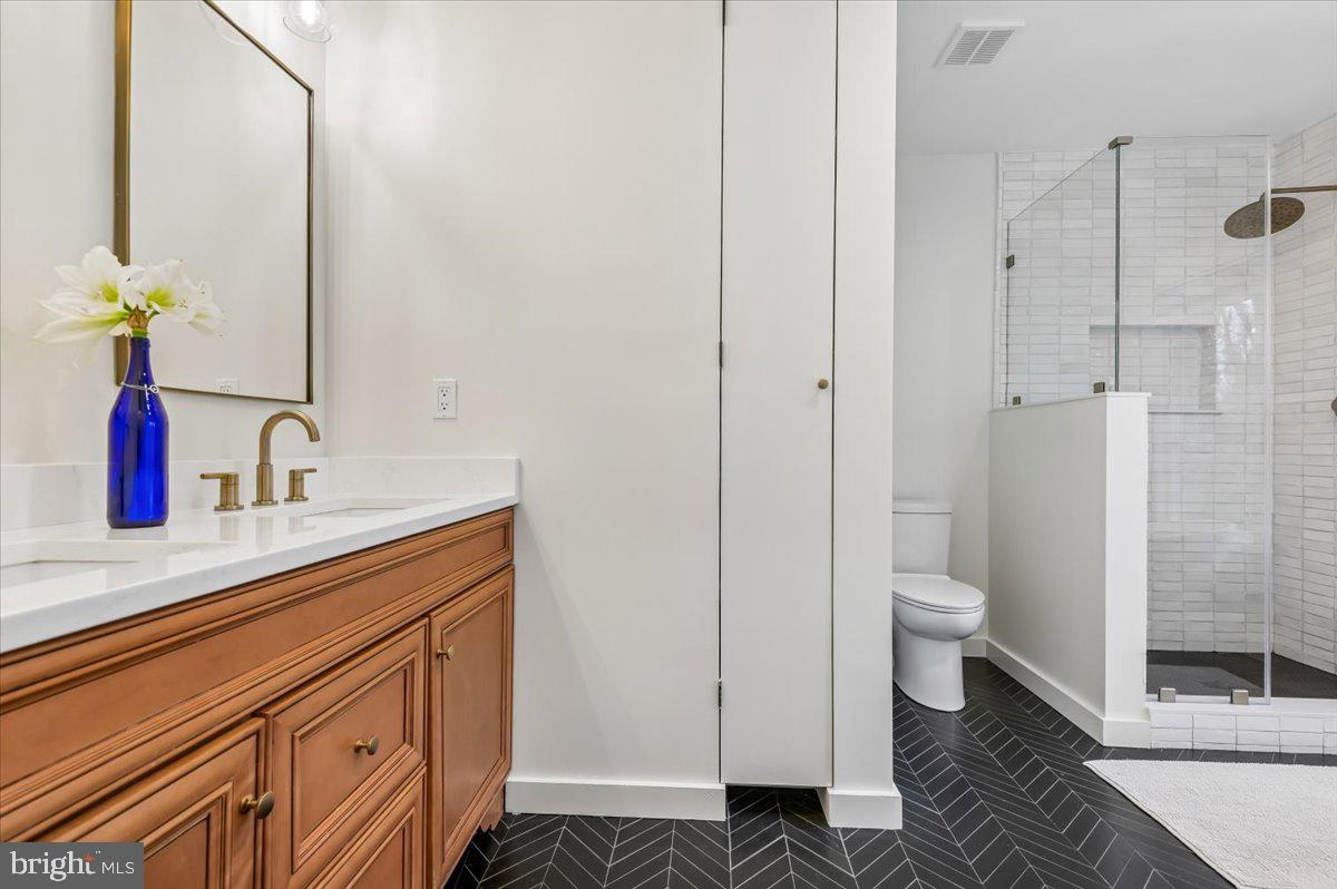 RUXTON - Residential