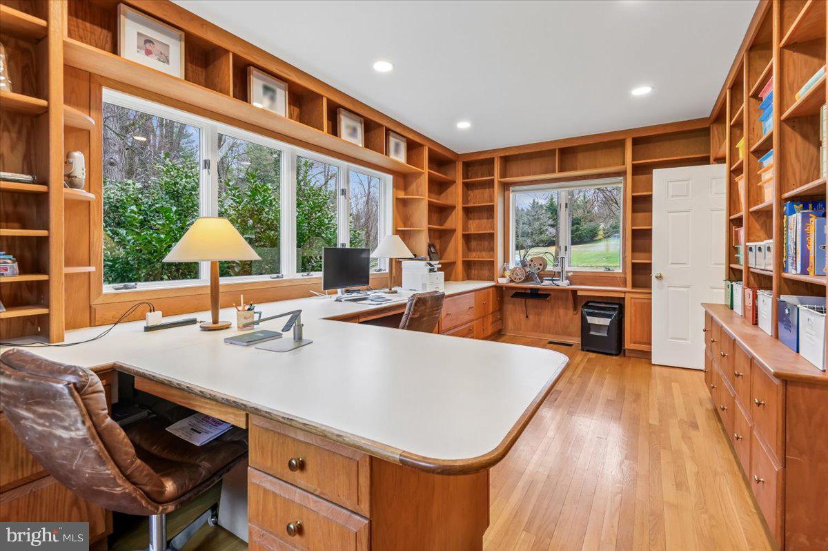 RUXTON - Residential