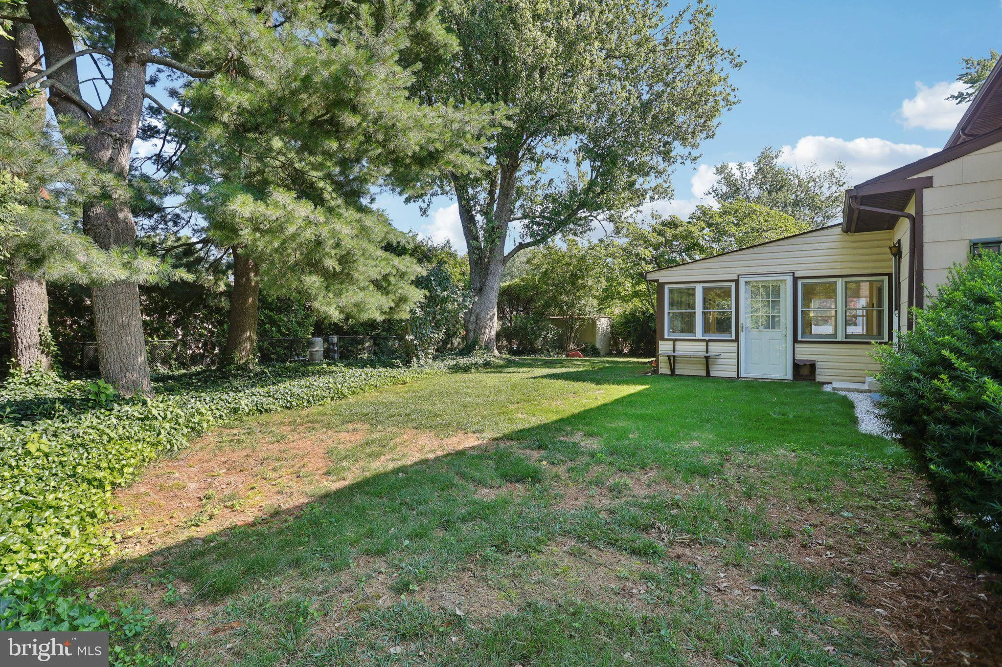 Warrington, Pennsylvania 18976, United States, 4 Bedrooms Bedrooms, ,3 BathroomsBathrooms,Residential,Pending,161153