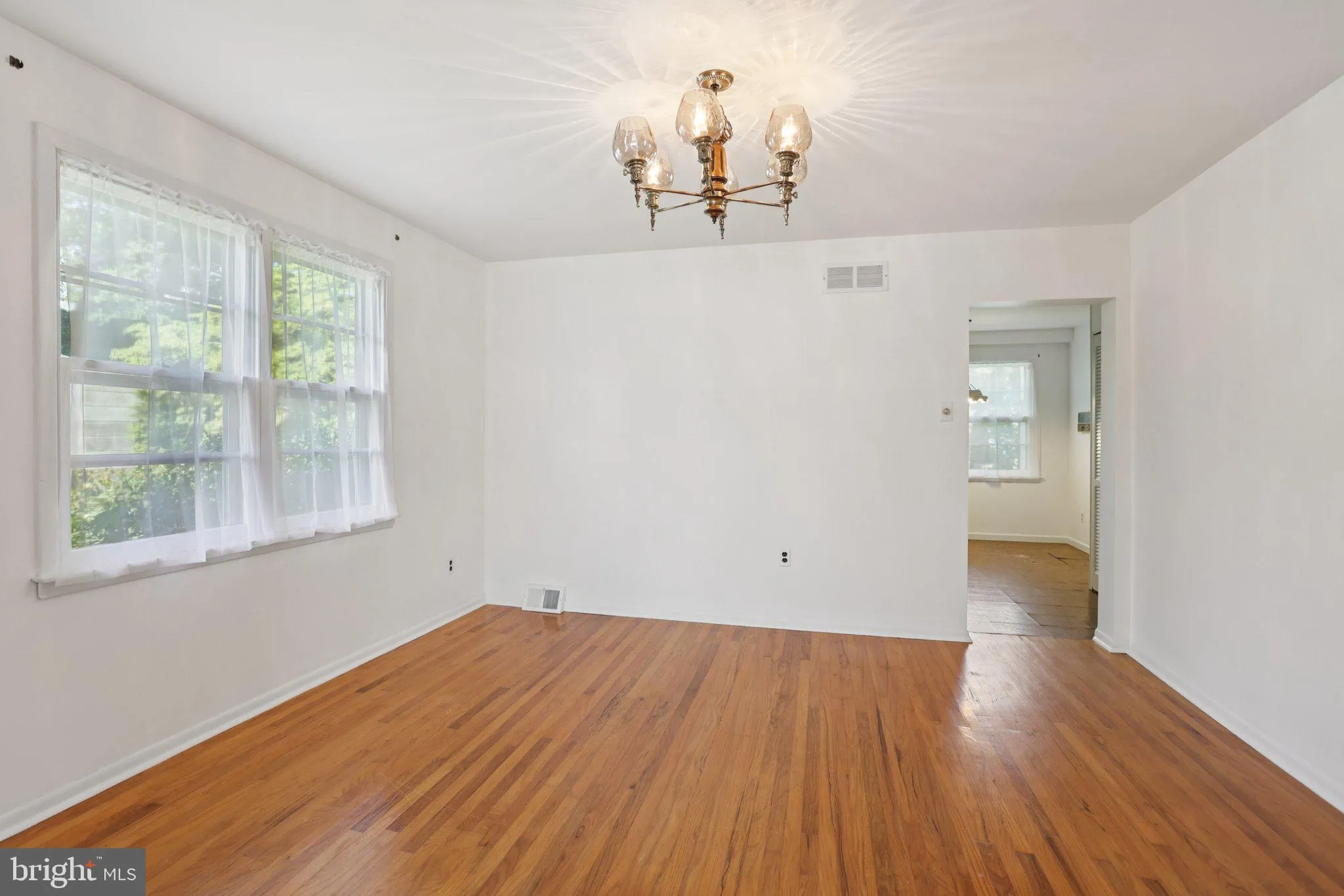 Warrington, Pennsylvania 18976, United States, 4 Bedrooms Bedrooms, ,3 BathroomsBathrooms,Residential,Pending,161153