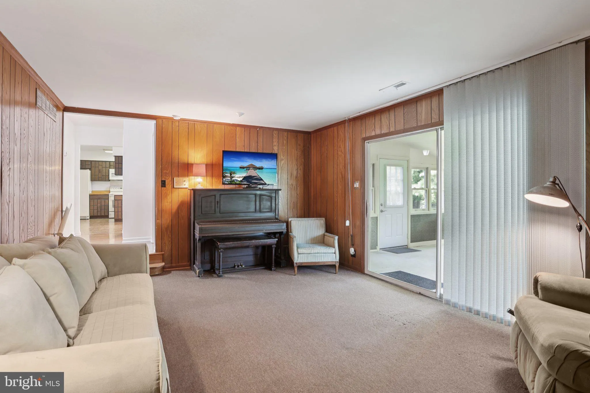 Warrington, Pennsylvania 18976, United States, 4 Bedrooms Bedrooms, ,3 BathroomsBathrooms,Residential,Pending,161153