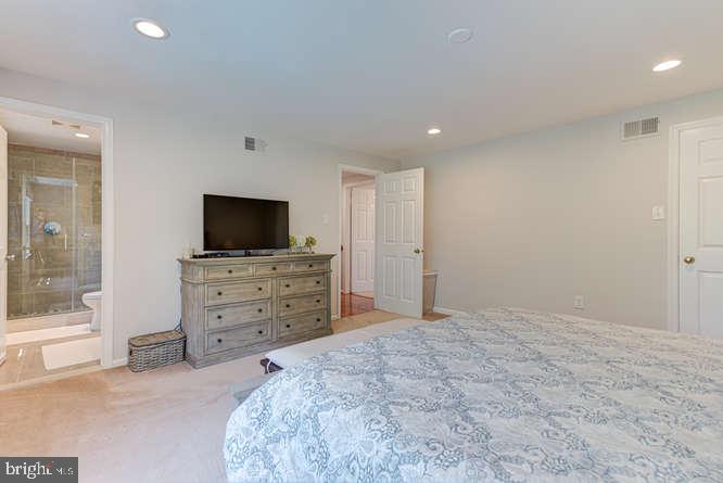 FOXVALE FARM - Residential Lease