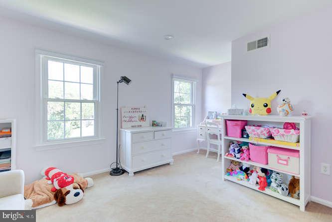 FOXVALE FARM - Residential Lease